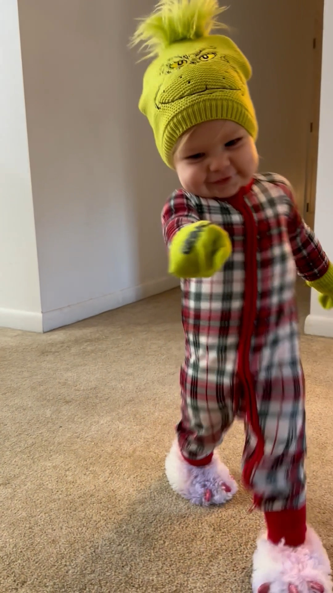Grinch hat and gloves, Christmas pajamas, toddler slippers, matching family pajamas 

#LTKKids #LTKHoliday #LTKSeasonal