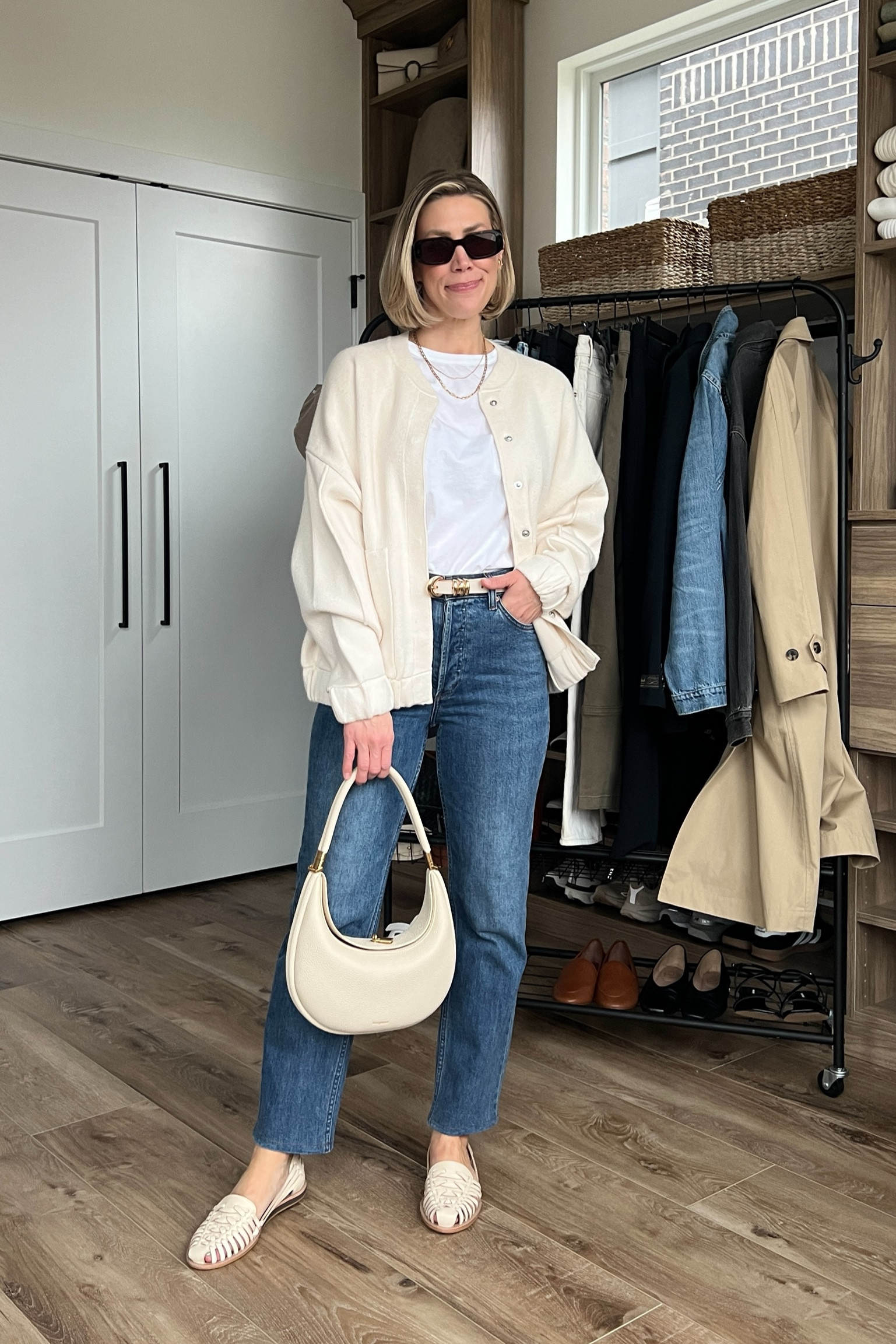 Wearing small tee, small bomber jacket, 26/reg jeans, 7.5 shoes (1/2 down)
Tee Code: LINDSEY15

#LTKfindsunder50 #LTKstyletip #LTKfindsunder100