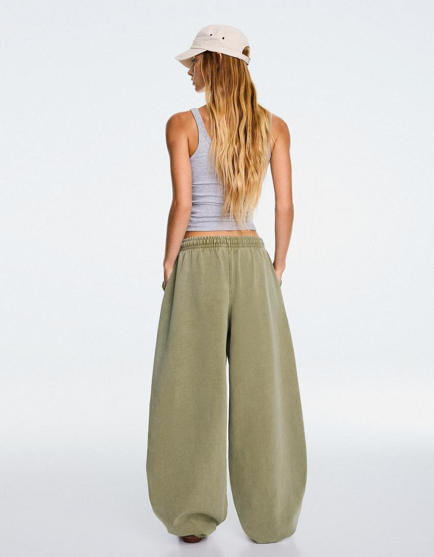 Barrel-Jogginghose mit Stoppern - Hosen - Damen | Bershka DE