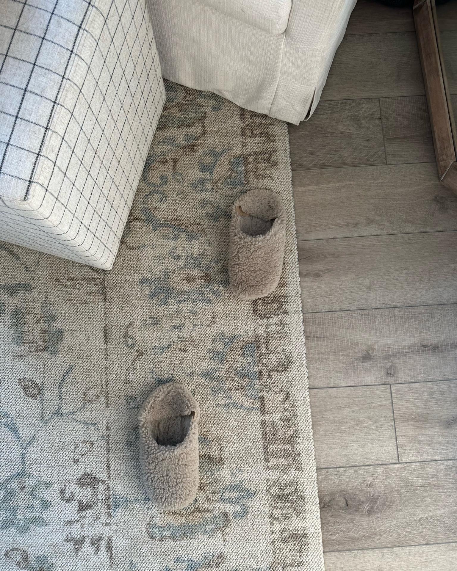 Absolutely beautiful Persian oriental area rug! Love this rug in our bedroom. 

Area rug, rug, home decor, ottoman, Lynwood cube, brynn chair, swivel chair, accent chair, bedroom, home, floor lamp

#LTKhome #LTKFind #LTKstyletip