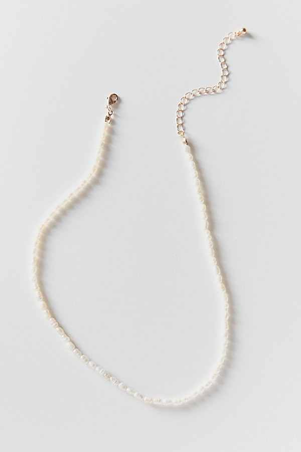 Charlotte Freshwater Pearl Necklace | Urban Outfitters (US and RoW)