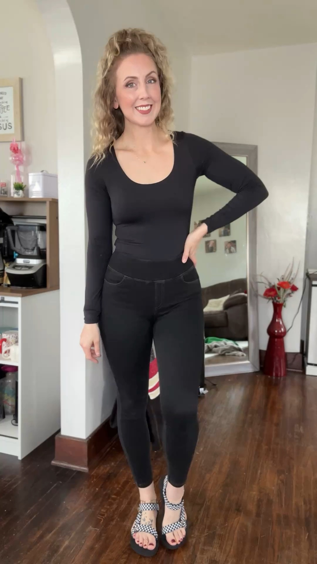 Wearing medium in bodysuit and small in jeggings 

#LTKootd #LTKgrwm #LTKmomlife