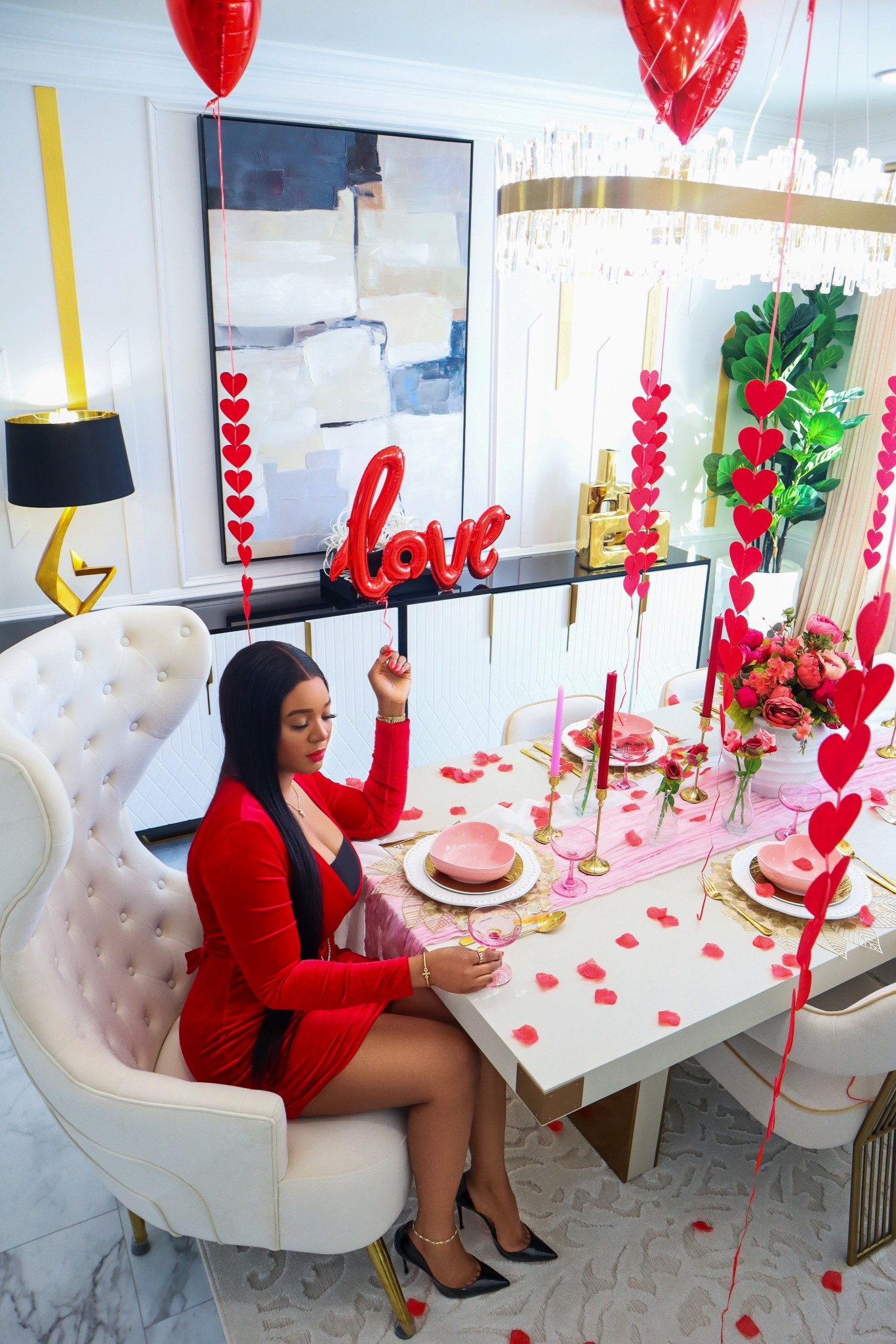 Planning for a romantic Valentine’s Day dinner date? @Wayfair  has all you need to make the day fun and memorable.
From decor to dining must haves, this Valentine’s Day is like no other with affordable curated finds under $35 to make your home a Love haven. #Wayfair #Wayfairpartner #AD #ValentinesDay


#LTKValentine #LTKSeasonal #LTKHome