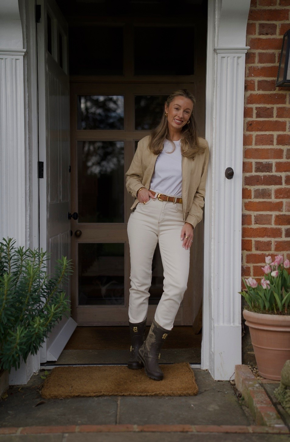 The perfect everyday spring look. Ralph Lauren, Holland Cooper, Sezane style. Casual outfit, everyday outfit. 

#LTKeurope #LTKstyletip #LTKspring