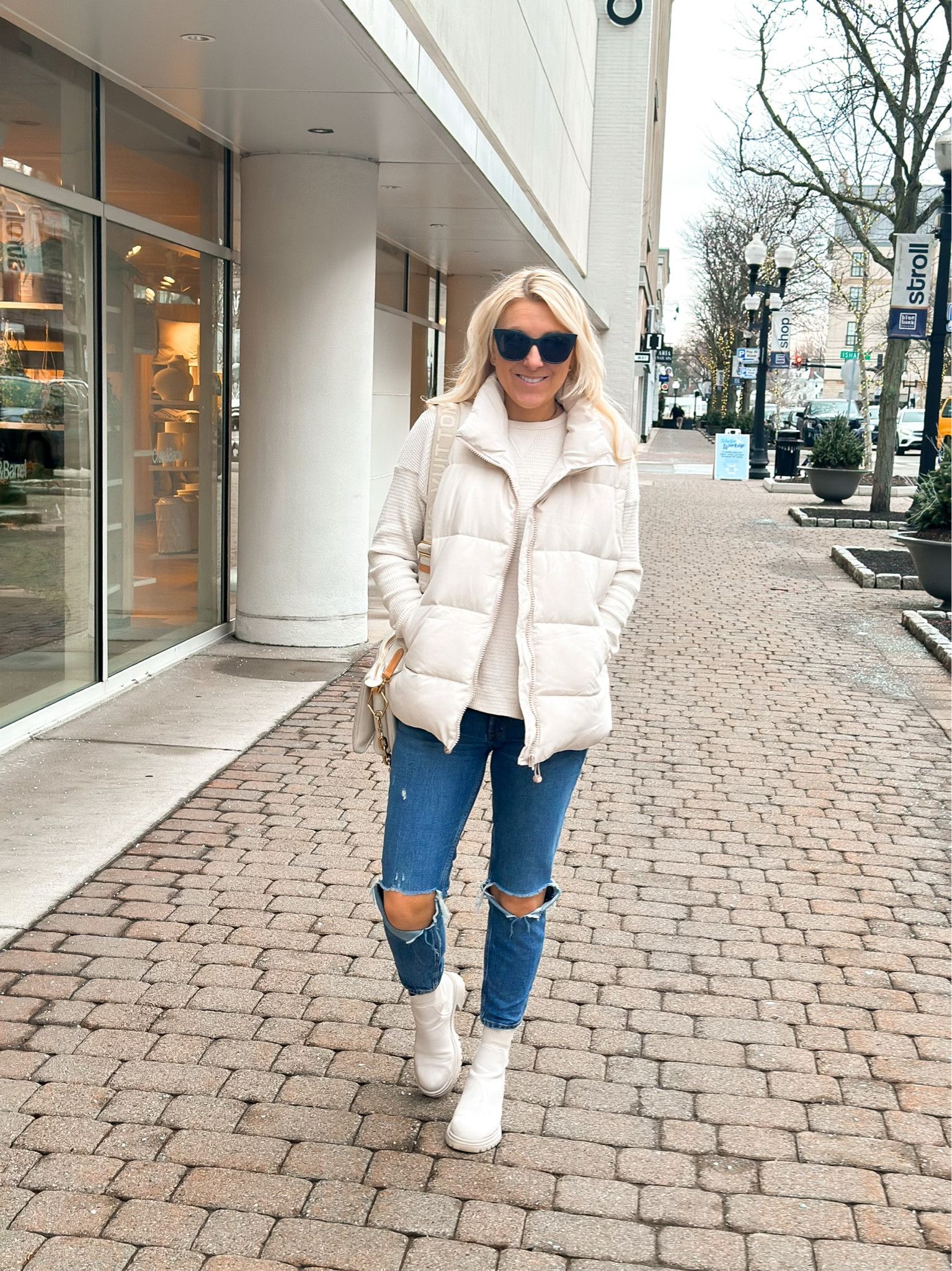 This amazon vest is a 10/10! 


Competition 

#LTKunder50 #LTKFind #LTKstyletip