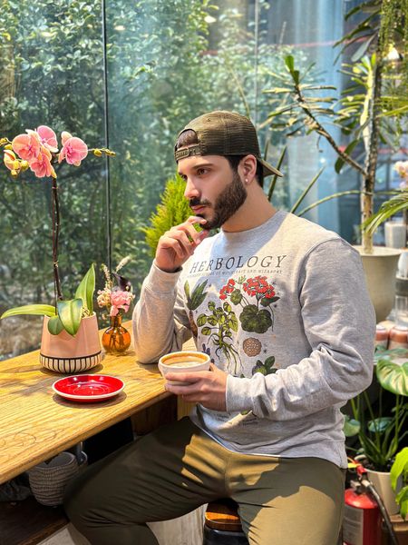 Herbology Plants Sweatshirt / Casual Fit For Men/ Harry Potter Sweatshirt sweater / Grey Sweatshirt / Casual fit / Cozy

#LTKmens #LTKunder50 #LTKfit