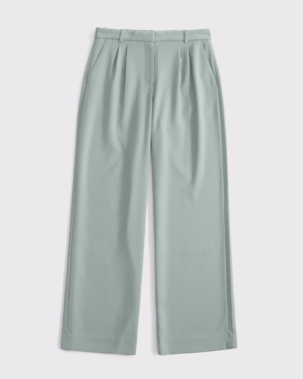 Curve Love A&F Sloane Low Rise Tailored Wide Leg Pant | Abercrombie & Fitch (US)