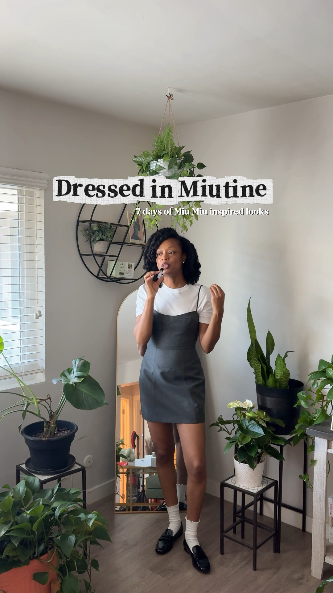 The dress I have in the video is Zara reference # 9233/230