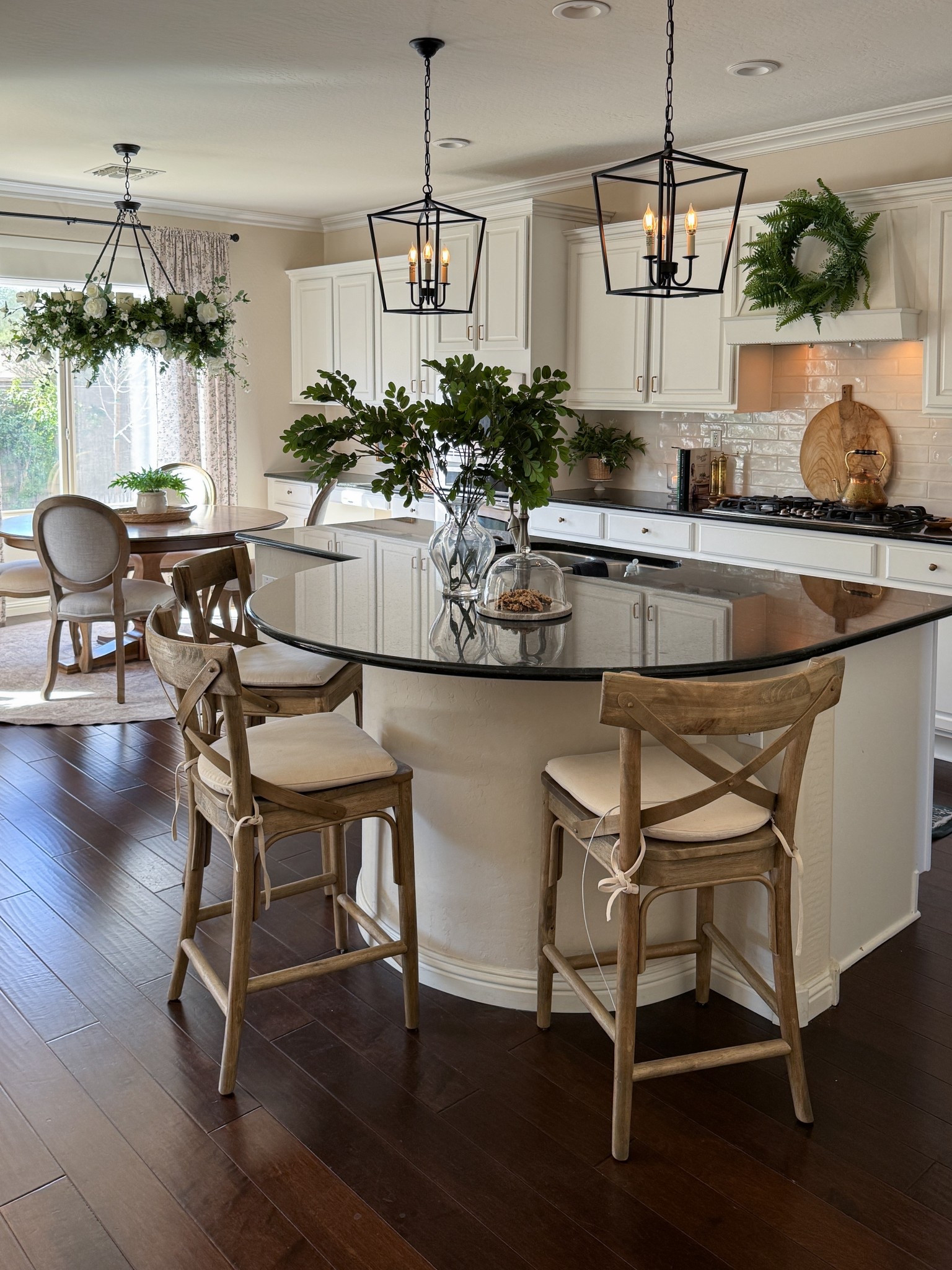 My kitchen in its everyday form, between seasonal styling: just simple greenery 


white kitchen, white cupboards, kitchen decor, kitchen style, open kitchen, cozy kitchen 

#LTKHome