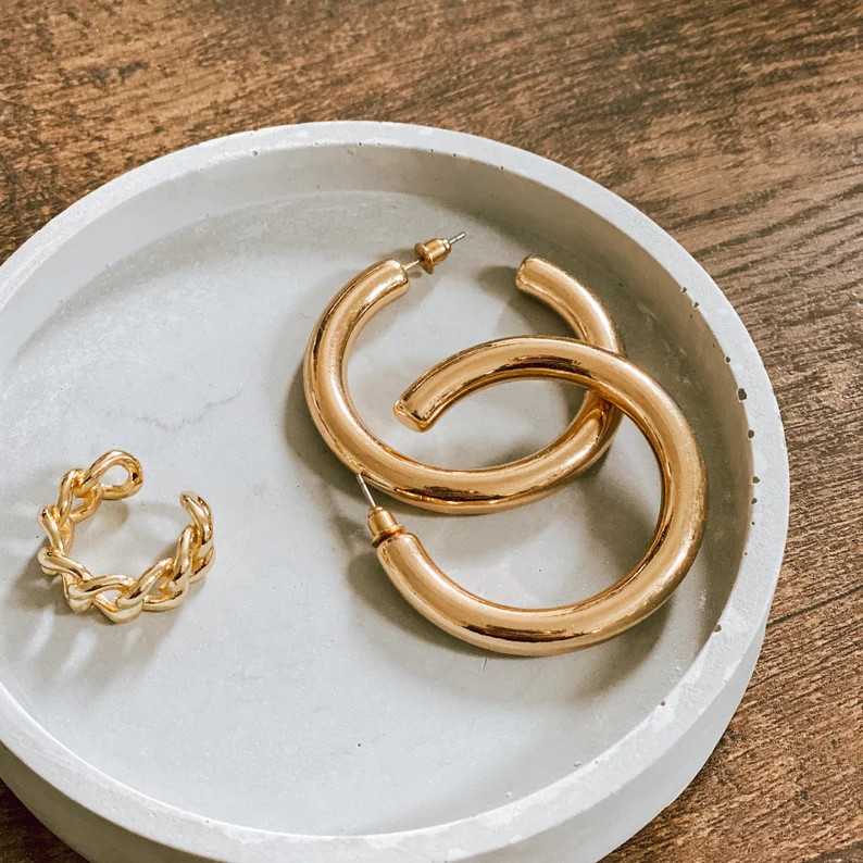 Round Concrete Jewelry Dish / Big Coaster / Catchall tray | Etsy (US)