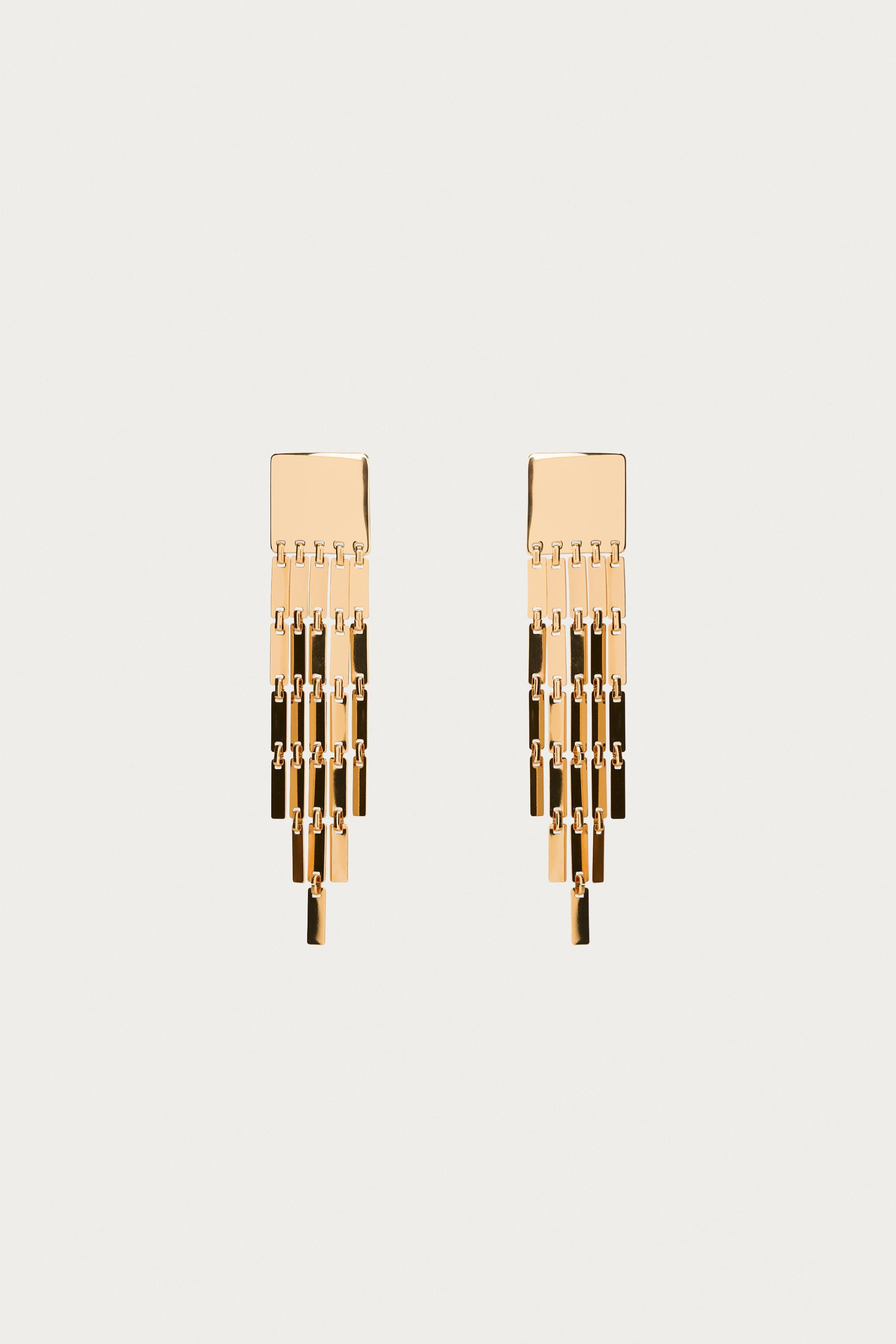 Metal square earrings with fringe-style dangle embellishments. Butterfly clip closure. | Zara US