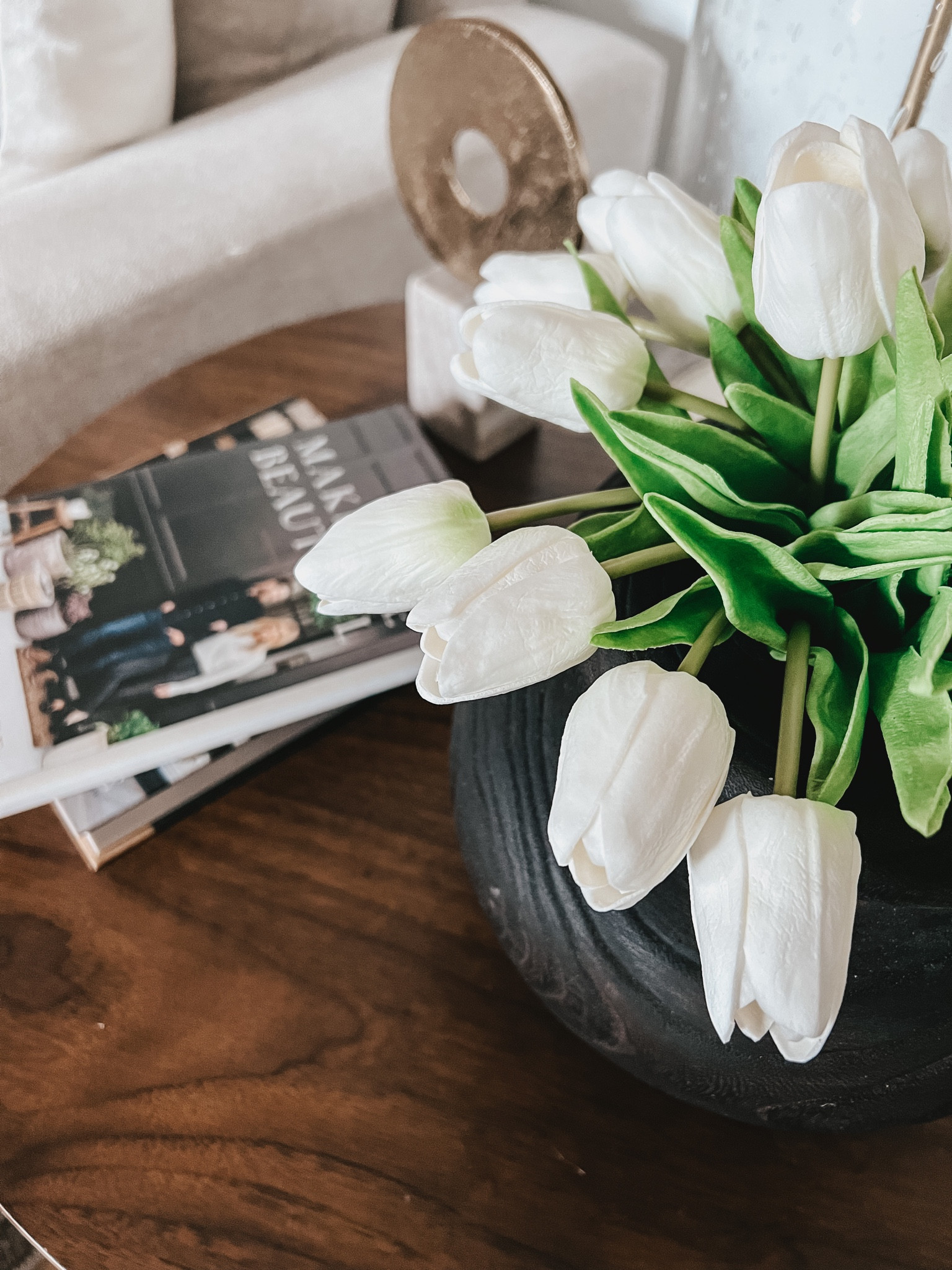 Spring florals… still loving these beautiful tulips. 

#LTKhome #LTKSeasonal #LTKFind
