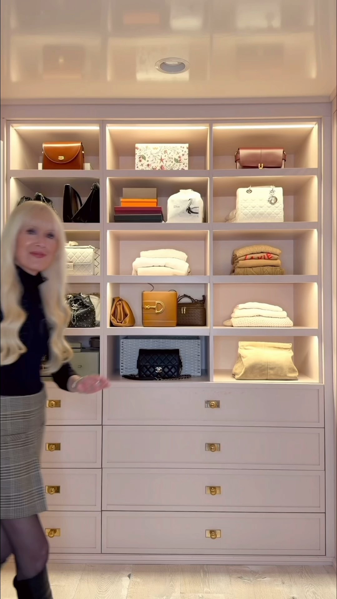 The perfect mini skirt! #ootd

#LTKSeasonal #LTKShoeCrush