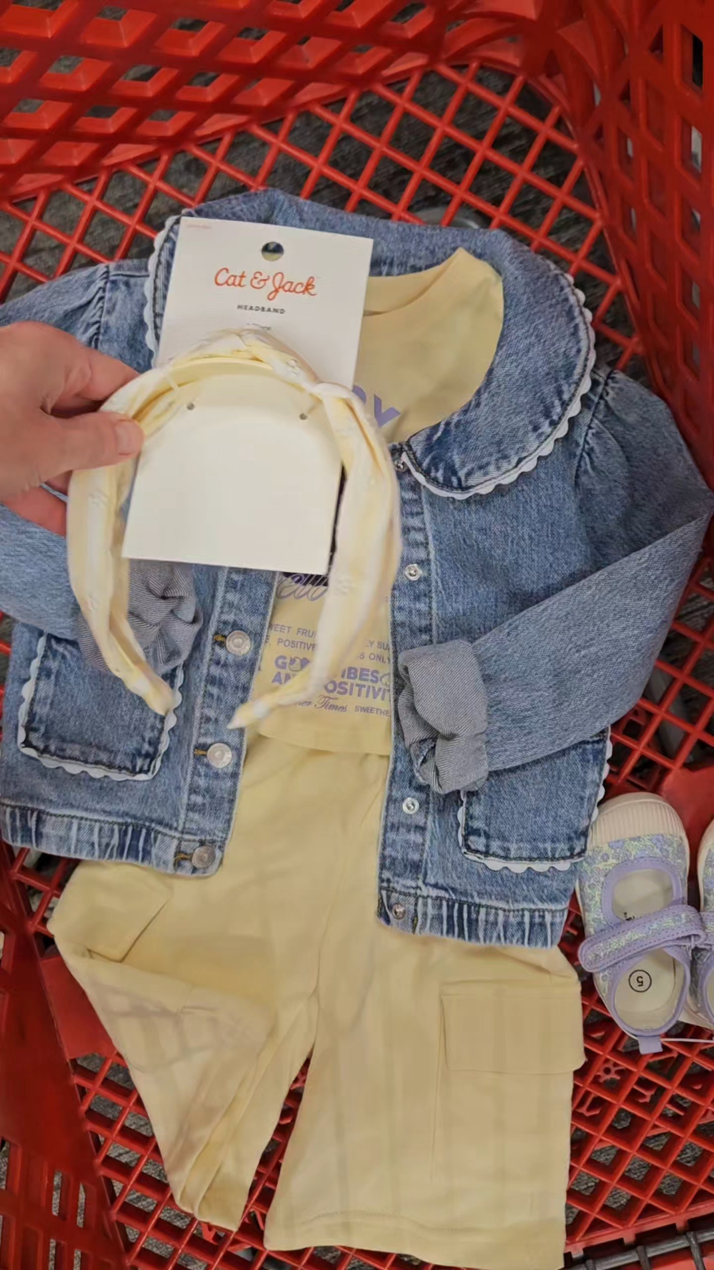 One jacket. Three outfits. Zero overthinking 🤍This is why I always look for versatile pieces at Target ✨

#LTKmomlife #LTKSeasonal