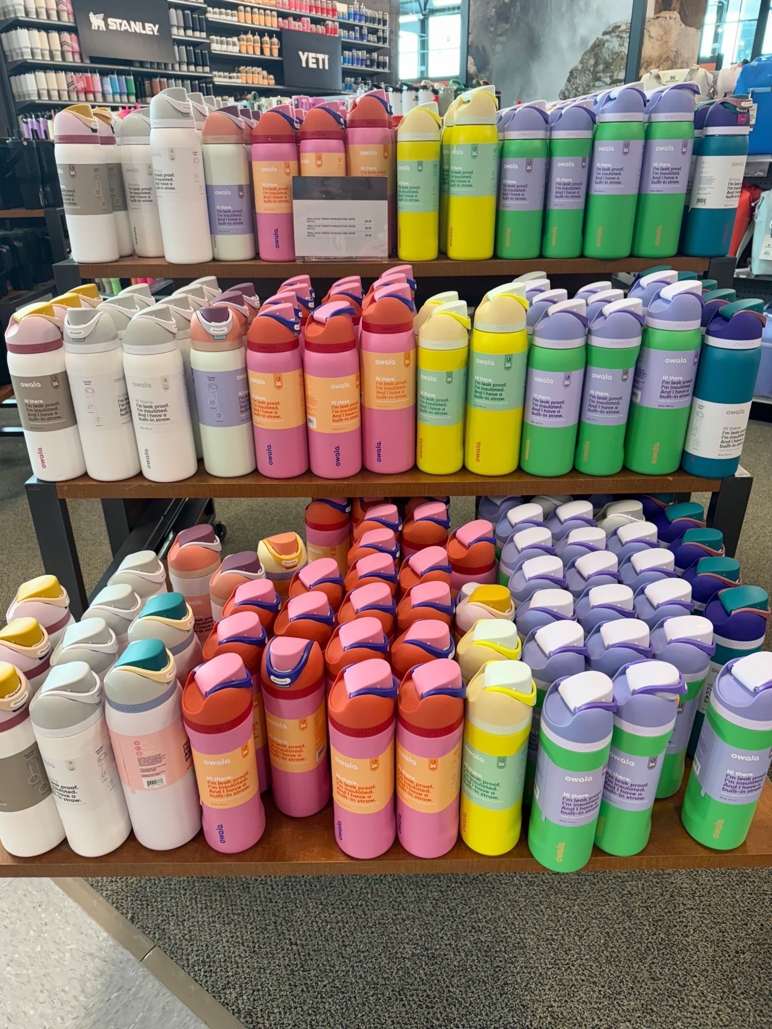 We take hydration very seriously in this household! We can never have too many Owala water bottles🥳✨

#hydration #owala #targetwaterbottles #targetfinds #kidswaterbottles #fitnessgoals #momlife

#LTKHome #LTKmomlife #LTKfitnessgoals