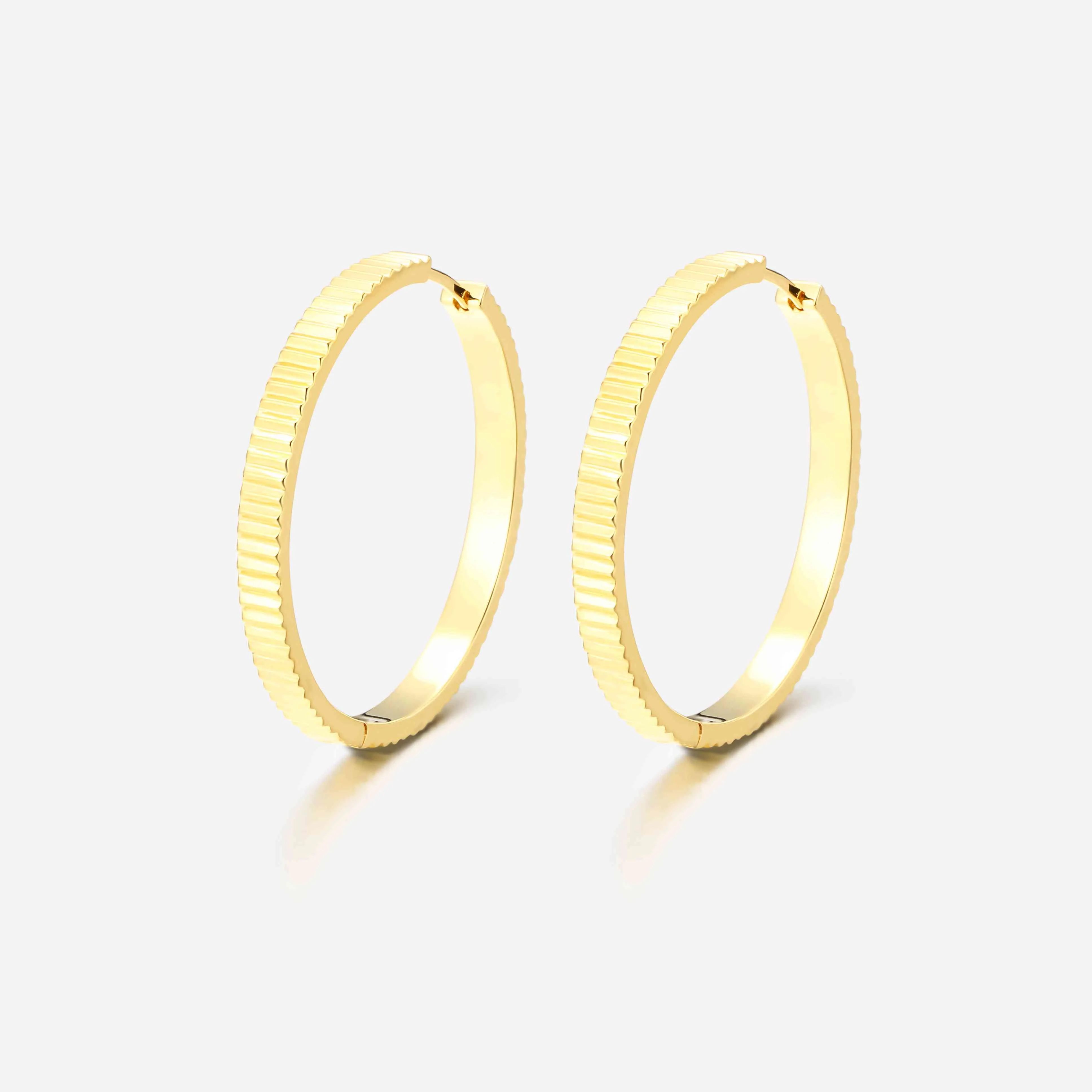 Elle Textured Gold Hoop Earrings | Victoria Emerson