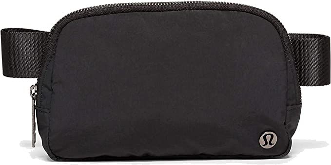 Lululemon Athletica Everywhere Belt Bag, Black, 7.5 x 5 x 2 inches | Amazon (US)