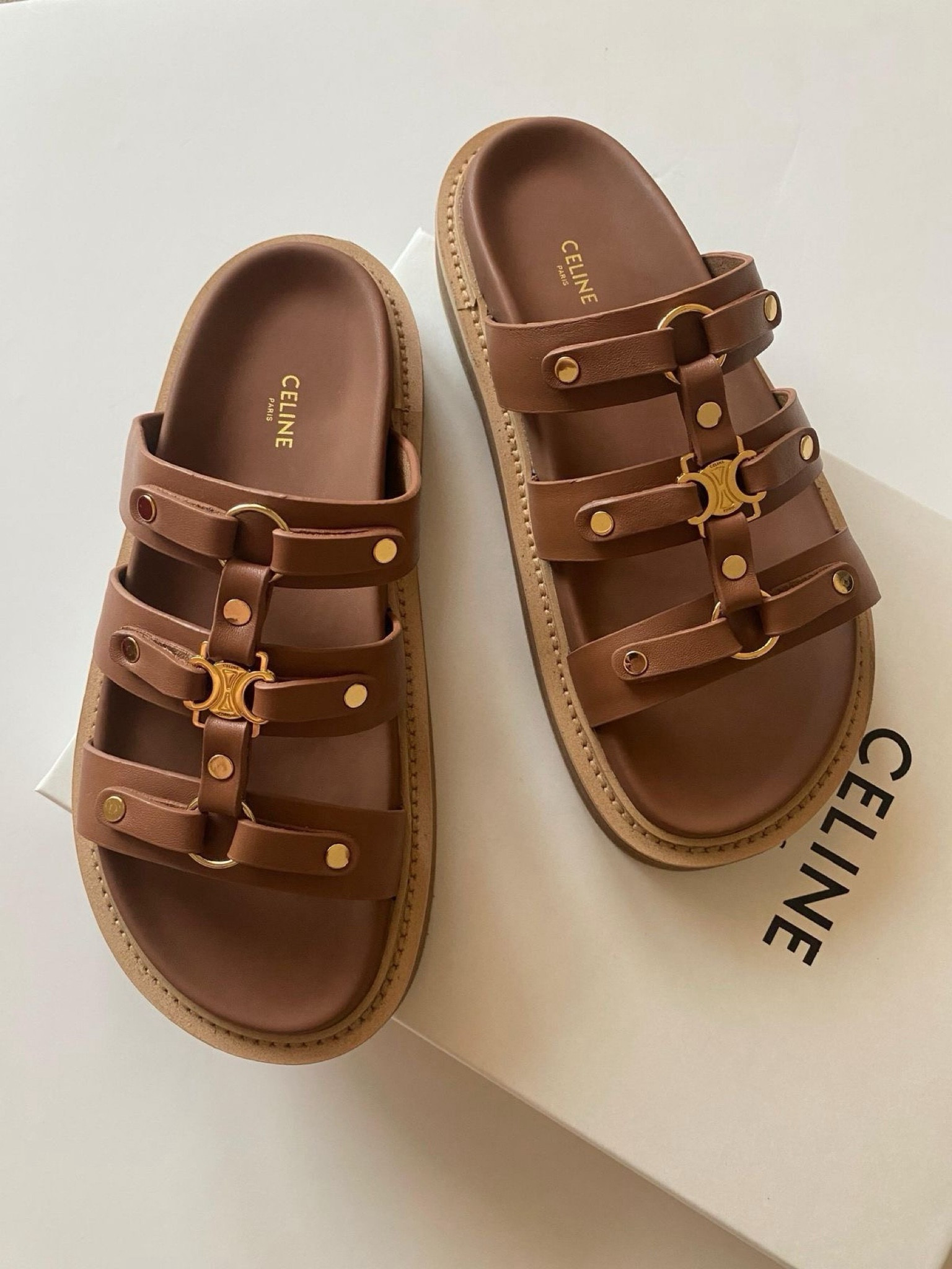CELINE TIPPI SLIDE 
True to size
Wide foot friendly 


#LTKfindsunder100 #LTKsalealert #LTKfindsunder50