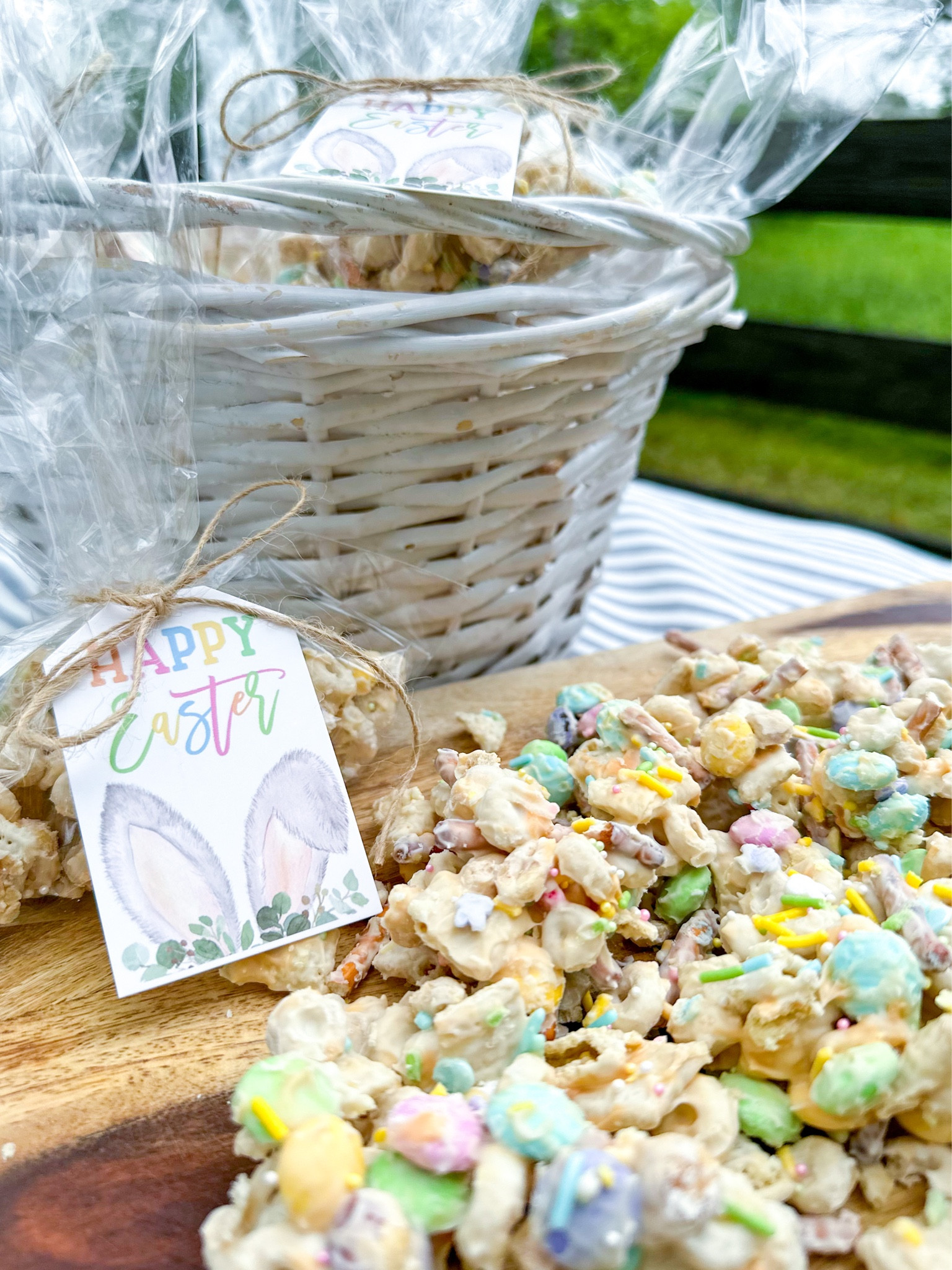 Easter snacks, Easter snack bags, Easter basket, Easter gift tags, Easter school party, cellophane bags. Callie Glass @glass_alwaysfull  

#LTKGiftGuide #LTKSeasonal #LTKkids