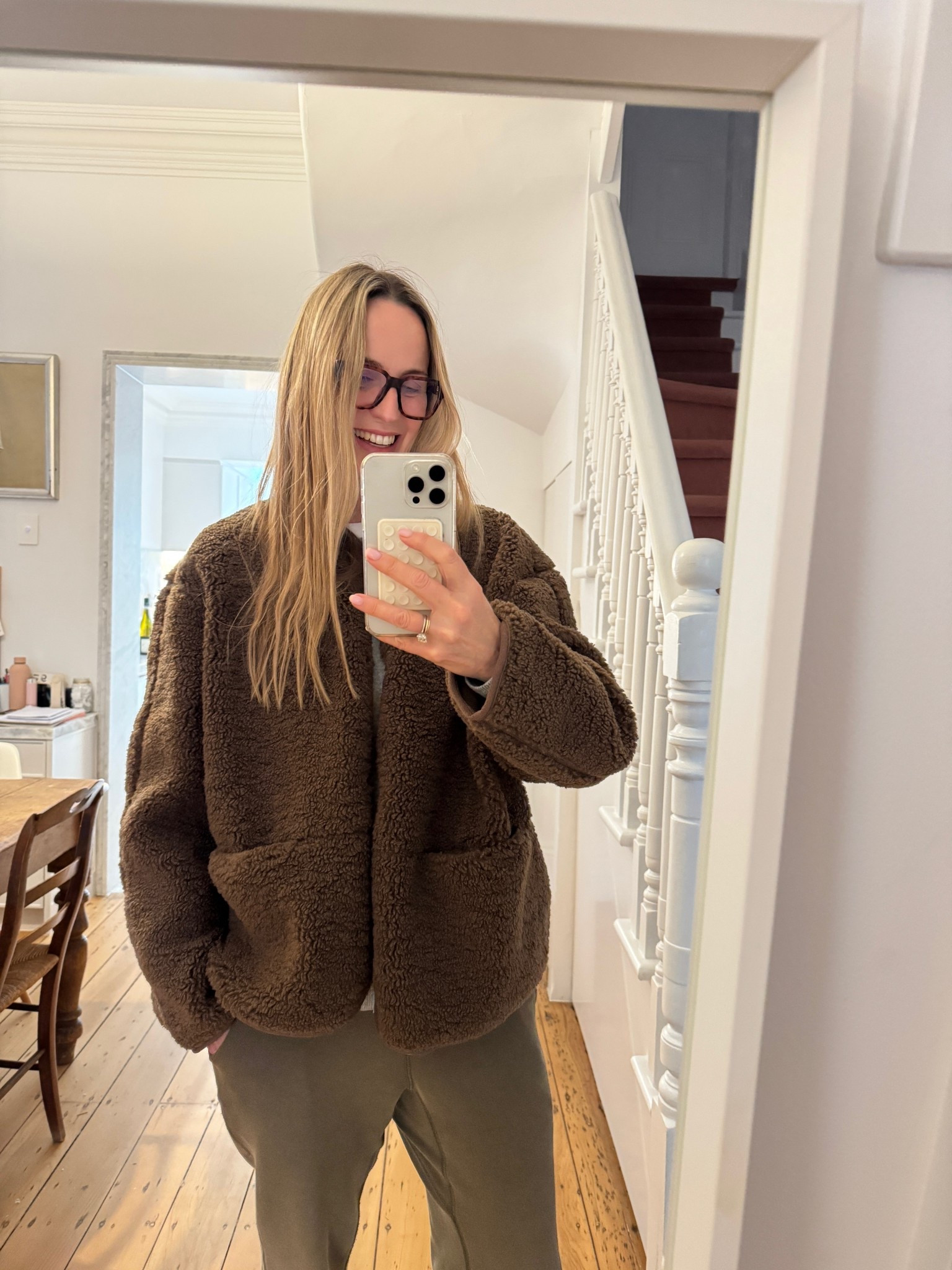 I was wasting time yesterday scrolling on varies websites and came upon this jacket which is slightly similar to one I got at Uniqlo a few years ago and has remained the holy grail of casual/working from home/hanging out in a weekend jackets - light, roomy, comfortable and very warm. Anyway, I ordered it assuming it wouldn’t have all those elements and I’d return it but OMG this does the very same thing! There aren’t many left (I just checked) and it also comes in cream. It looks like they have more in store so if you can’t find you size, check store availability. I’m wear size Large.

#LTKstyletip #LTKwinter #LTKaustralia