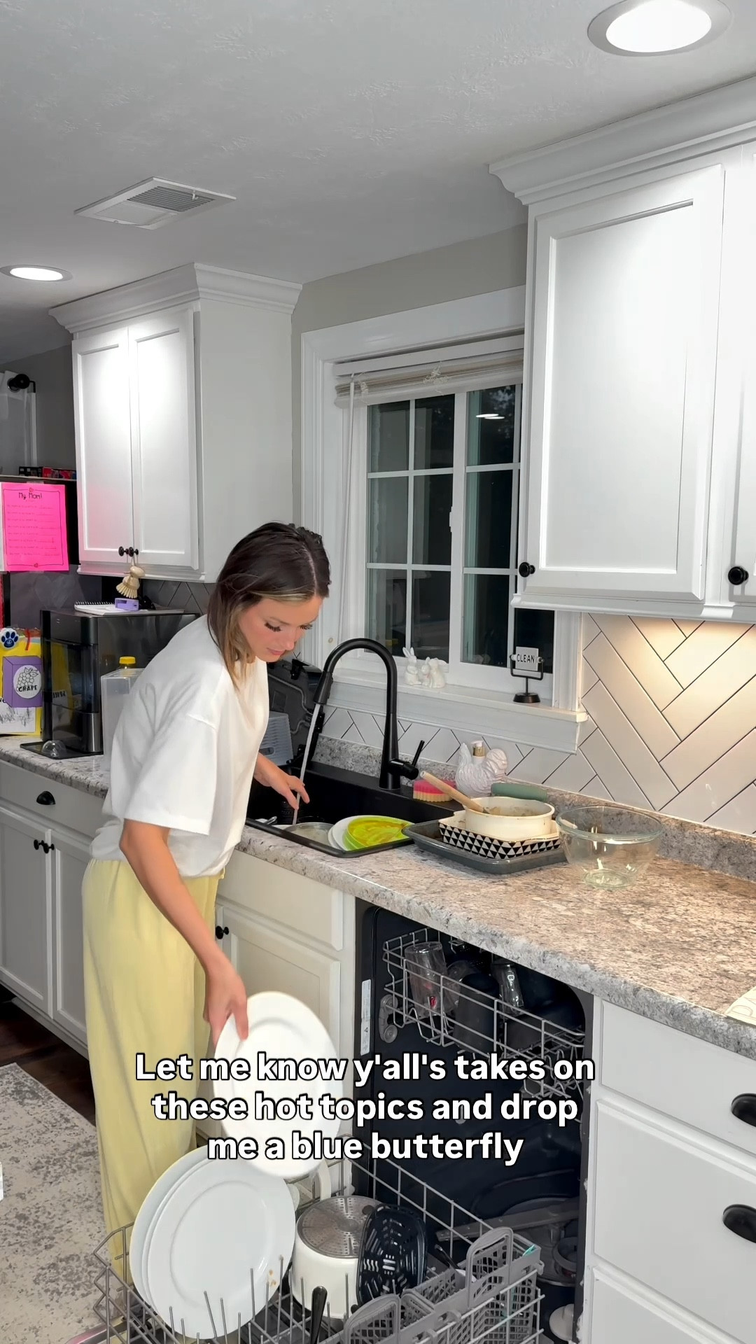 OOTD #momstyle #ootd #casualstyle

#LTKStyleTip #LTKPetite #LTKSaleAlert