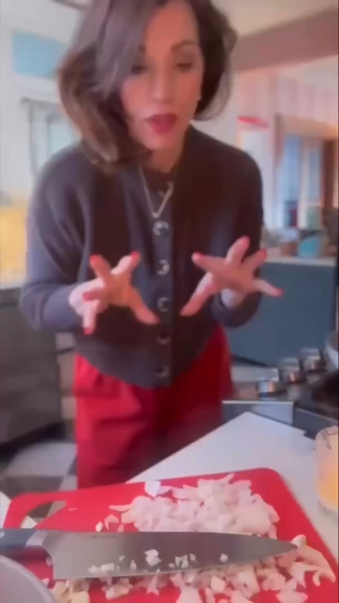 Romanticizing the cooking hour in my little kitchen corner has brought me so much joy the past few years and made cooking less of a chore. Candles, jazz, a cozy movie playing in the background, my favorite cutting board, charming spice tins--all of it matters. New addition to the cozy kitchen cave hour? @onequince cookware--gorgeous enamel cookware that's as durable as it is beautiful. The ceramic non-stick coating is non-toxic, the stainless steel handles are cool to the touch, and all pieces are oven safe up to 500°. Quince is quickly becoming one of my favorite brands. Check out stories for link. #quincepartner

#LTKHome #LTKfoodie #LTKmomlife