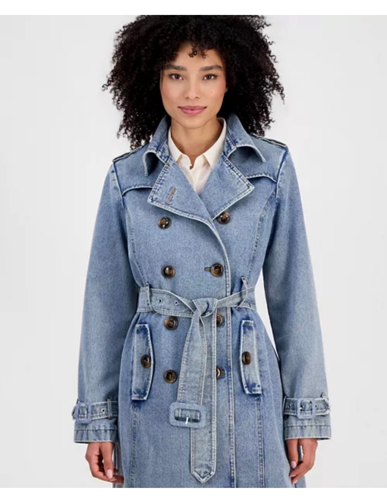 Steve Madden
Women's Double-Breasted Denim Trench Coat

#LTKootd #LTKWorkwear #LTKTravel