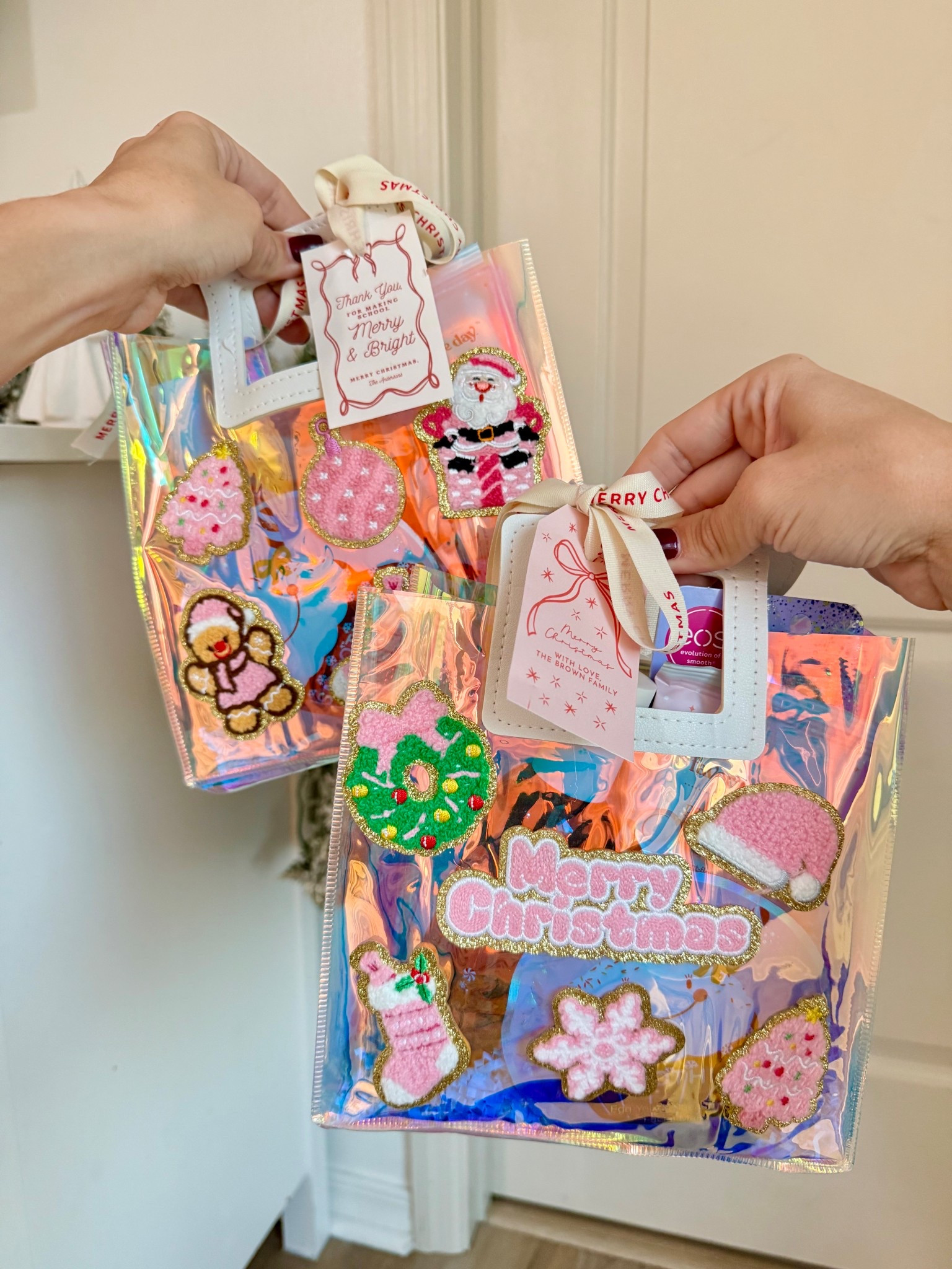 DIY Christmas Gift idea with Christmas pink patches to customize each gift bag, super girly and pink for the holidays 😍🎀

#LTKGiftGuide #LTKSeasonal #LTKHoliday

#LTKSeasonal #LTKGiftGuide #LTKHoliday