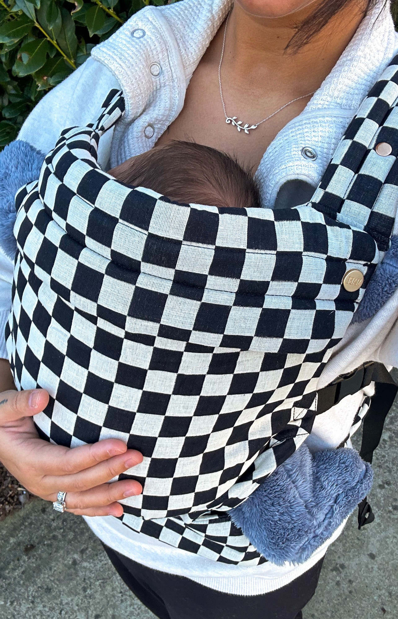 THE BEST BABY CARRIER! 

I absolutely love baby wearing with this! SO comfortable for mom and baby! Definitely a must-have baby product! 

 #LTKBaby #LTKKids #LTKFamily
