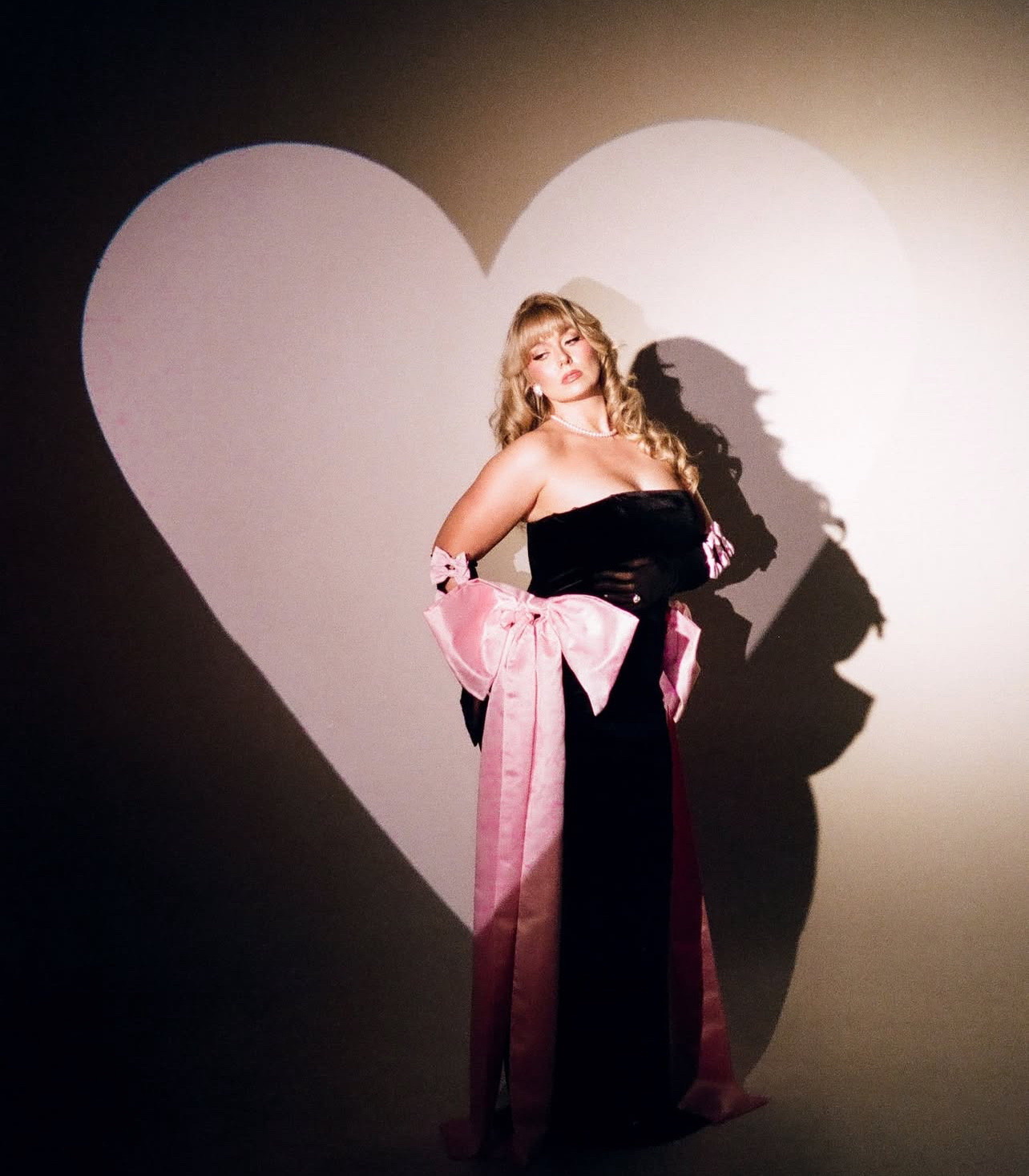 Who doesn’t love a bow gown 💋🎀

Formal gown, Valentine’s Day, bow, dress, date night outfit, event dresss

#LTKMidsize #LTKStyleTip