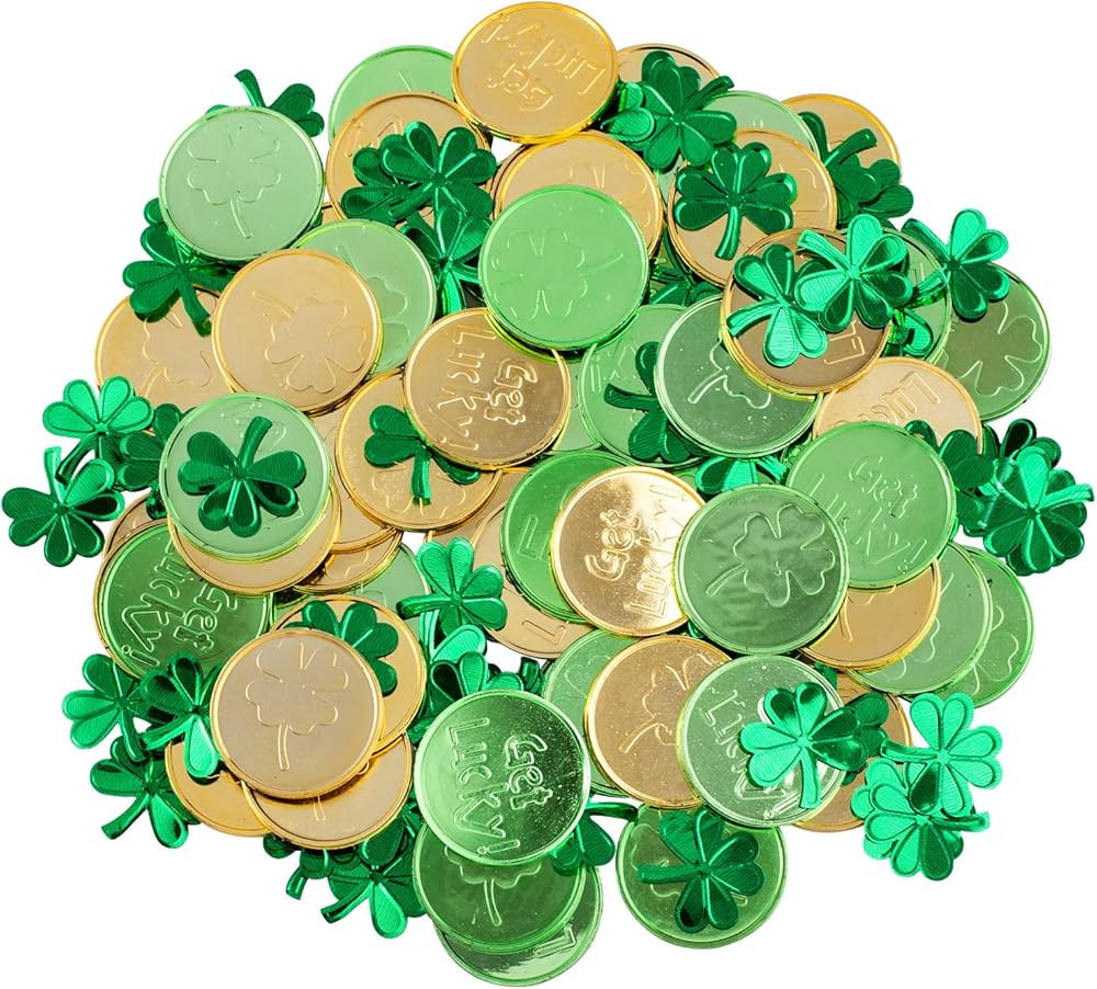 Whaline St Patricks Day Table Decorations, 100 Pcs Plastic Good Luck Coins and 1 Oz Shamrock Clov... | Amazon (US)