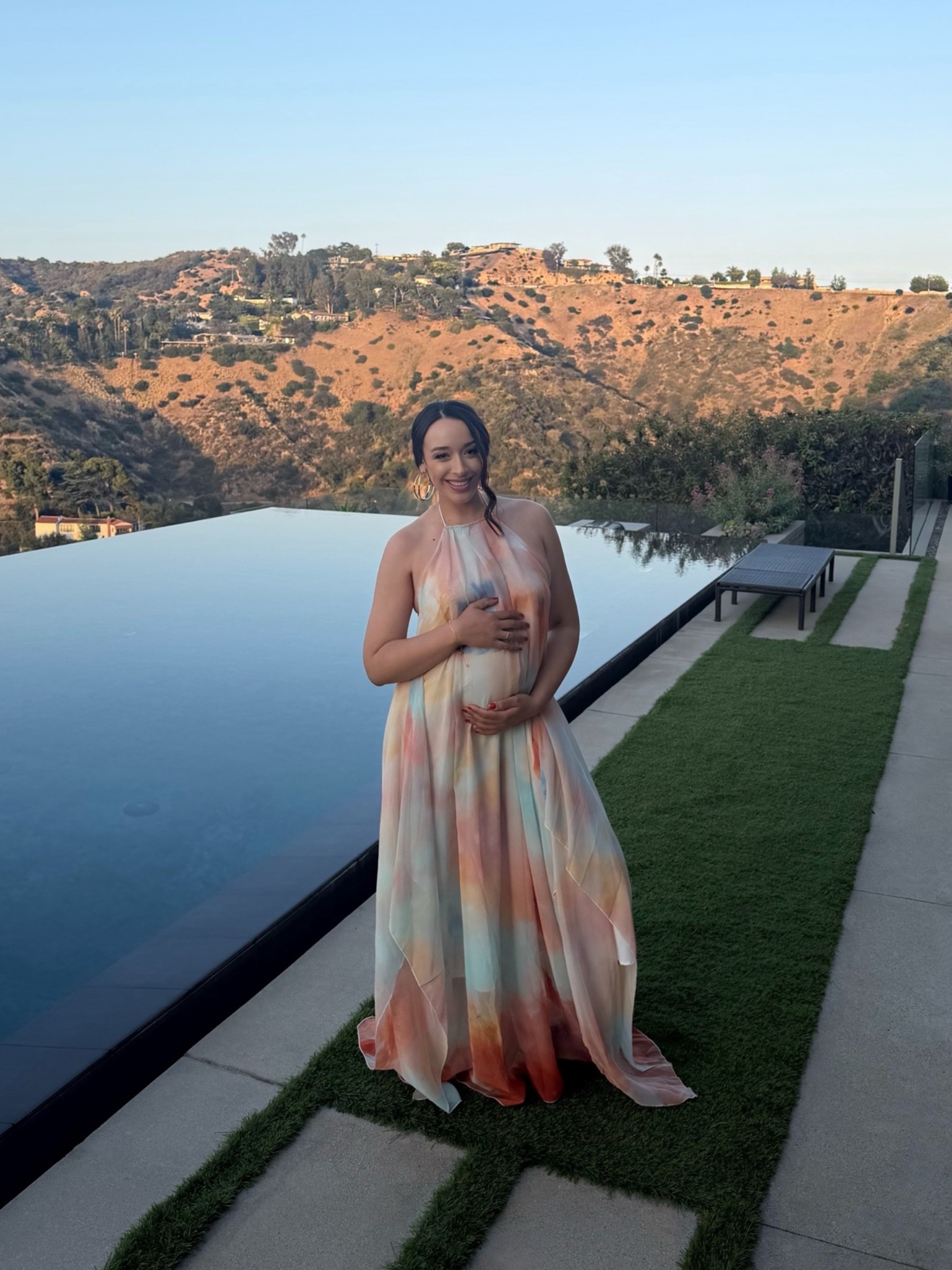 this dress was stunninggggggg 😍
  
low back & although not maternity, bump friendly!

#LTKdayinmylife #LTKootd #LTKBump