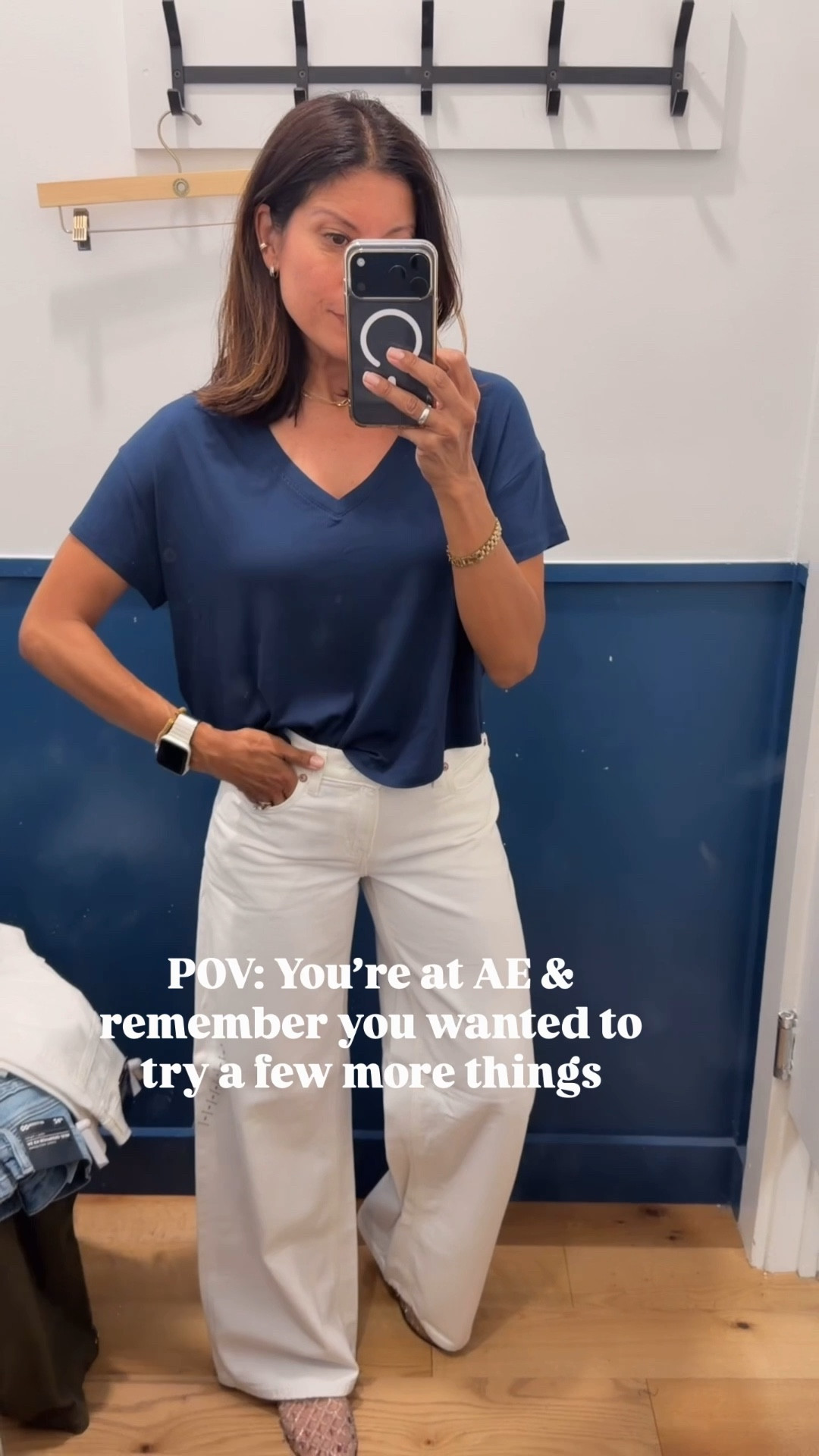 I forgot I wanted to try a couple pairs of jeans. 

First look wearing small-top
XS pants 
Second look small-top
Ex boyfriend jeans size 0
Third look jeans size 2 

@American Eagle Outfitters 

#LTKOver40 #LTKSeasonal #LTKPetite