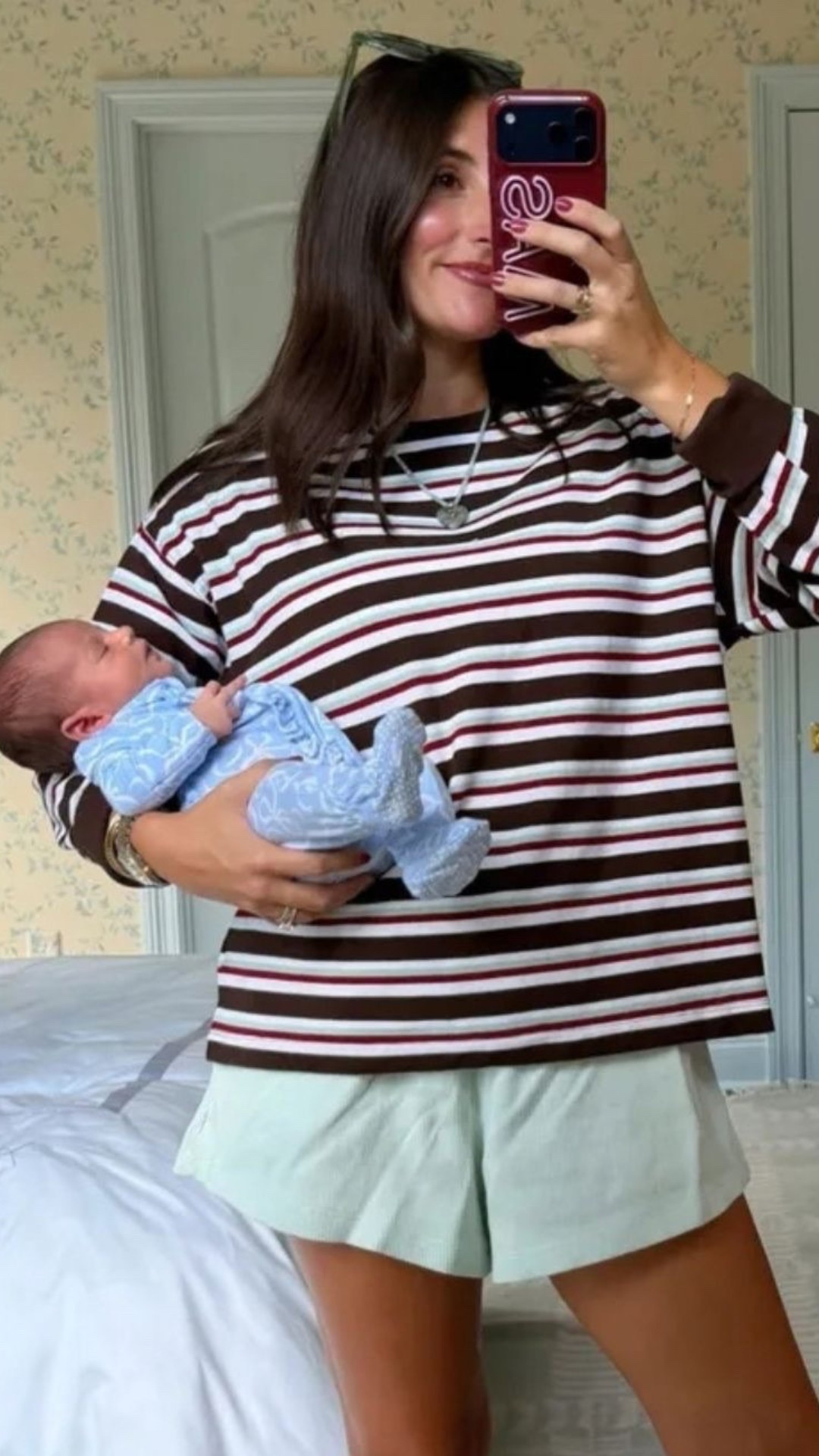 One month baby favorites that have made the transition so much easier! 🙌