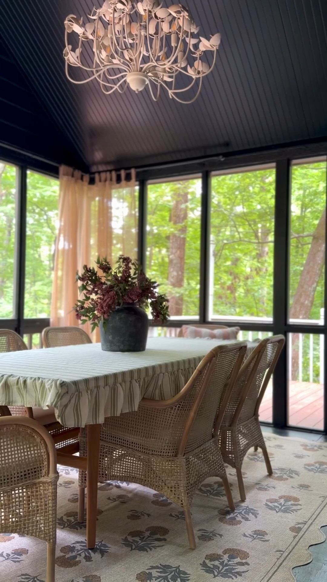 Cabin porch dining refresh 🩷