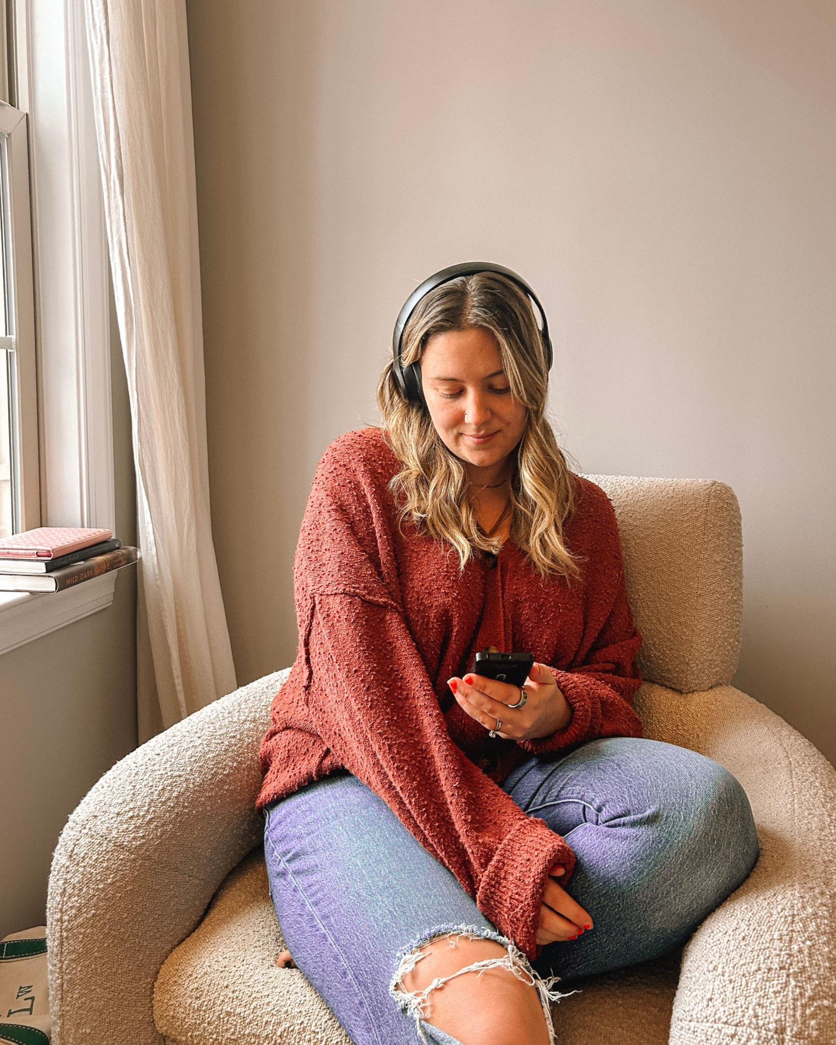 Headphones, a good audiobook, and a comfy chair make for a great spot during nap time ￼