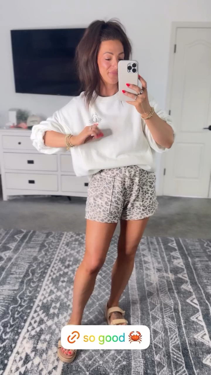 Sweatshirt 33% off! Oversized fit, can definitely size down. Shorts tts and come in solid colors as welll

#LTKmomlife #LTKSaleAlert #LTKootd