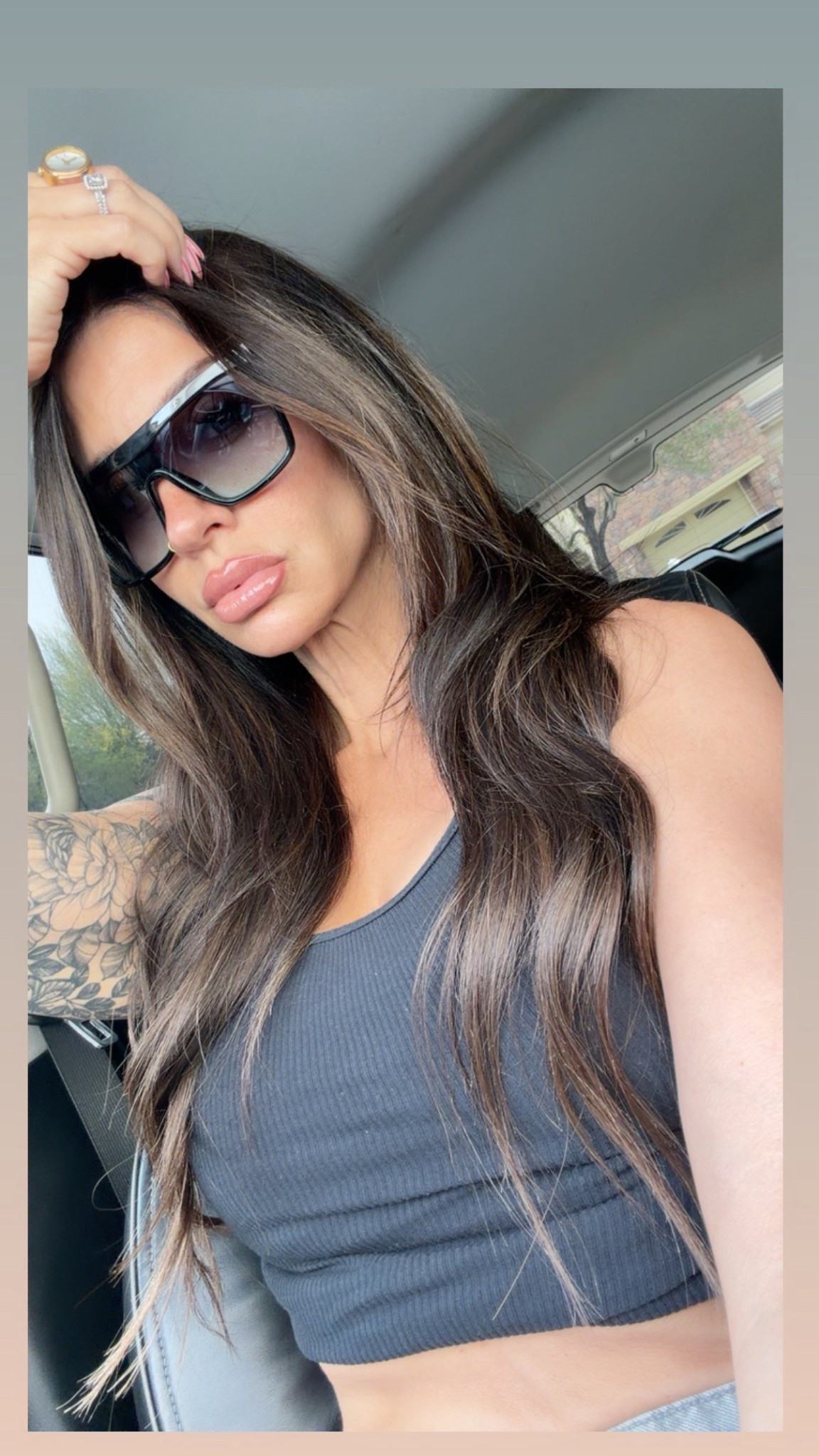 These sunglasses are going to be a summer fave. 
Sunglasses
Women’s sunglasses
Oval face shape glasses 
Summer outfit 
Beach outfit 

#LTKFestival #LTKSwim