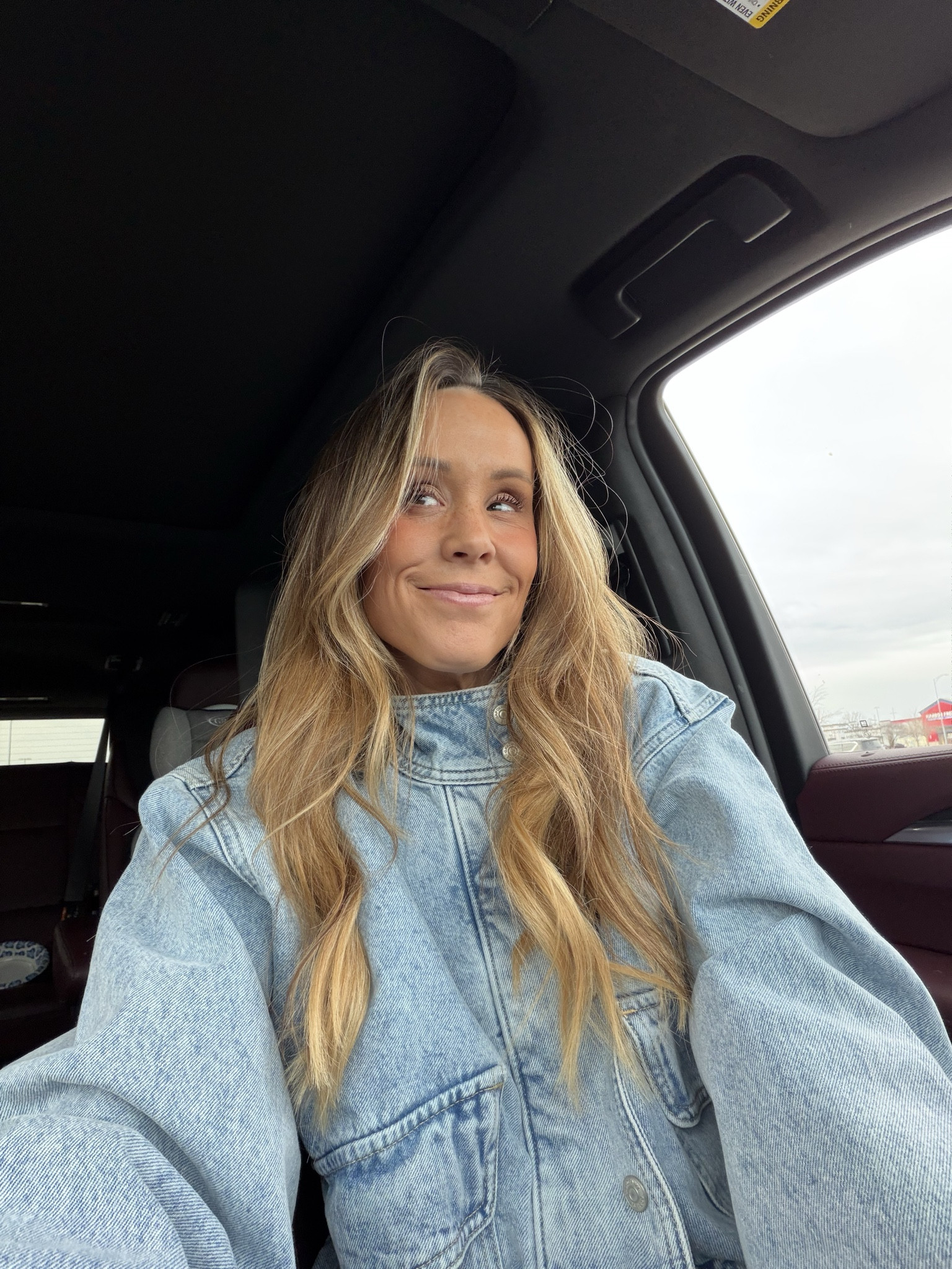 Gap knows how to make good denim💙🩵 this bomber jacket is everything!!!

#LTKgrwm #LTKmomlife #LTKootd