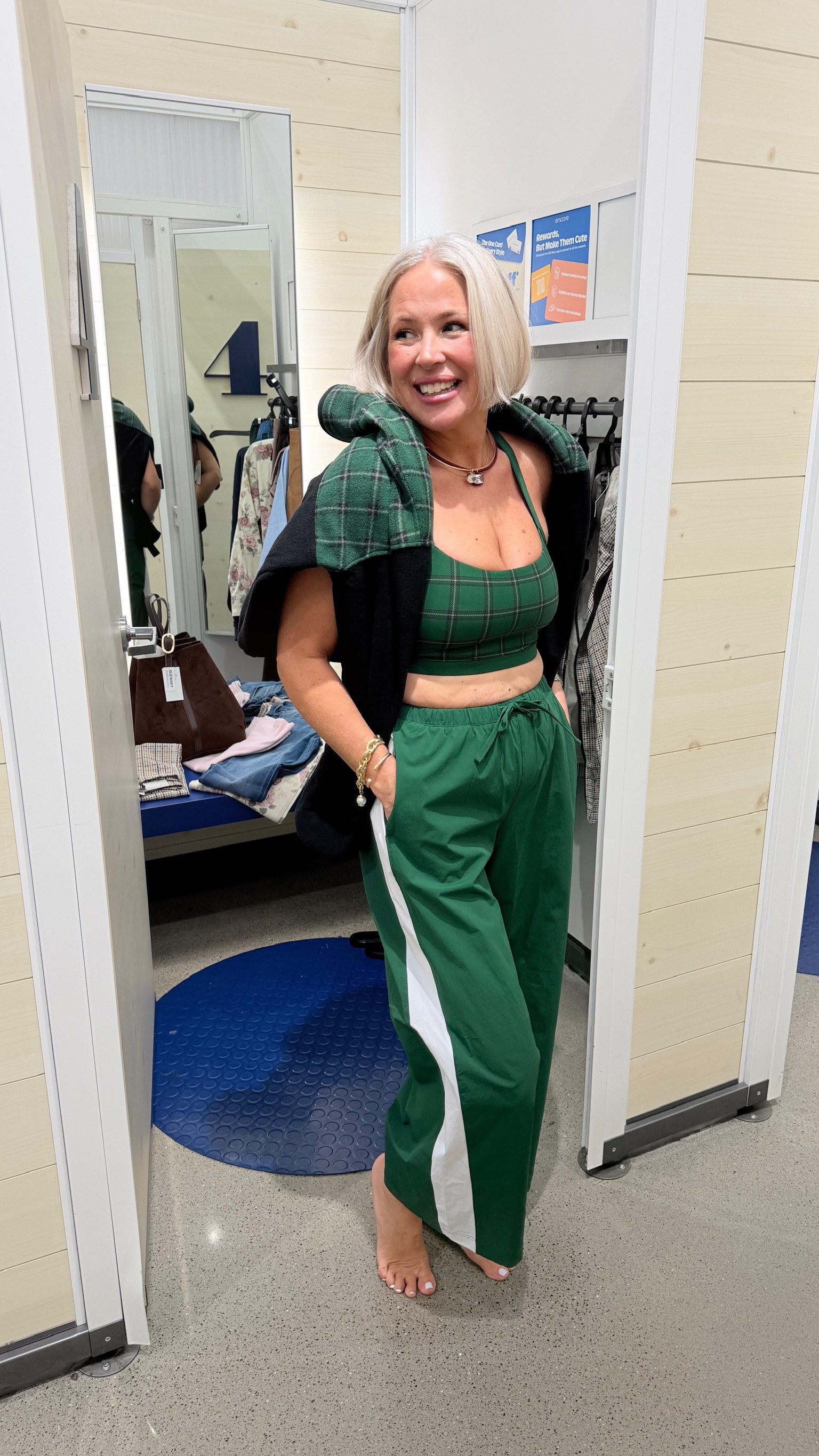 Old Navy fall try on haul!
-
chic outfit, mom life, fashion over 50, over 40 fashion, fall fashion, what to wear, outfit inspo, fall style, workout clothes, casual outfit, button up, plaid, gingham print, patterns, jackets, old navy fall, old navy style

#LTKootd #LTKSeasonal #LTKOver40