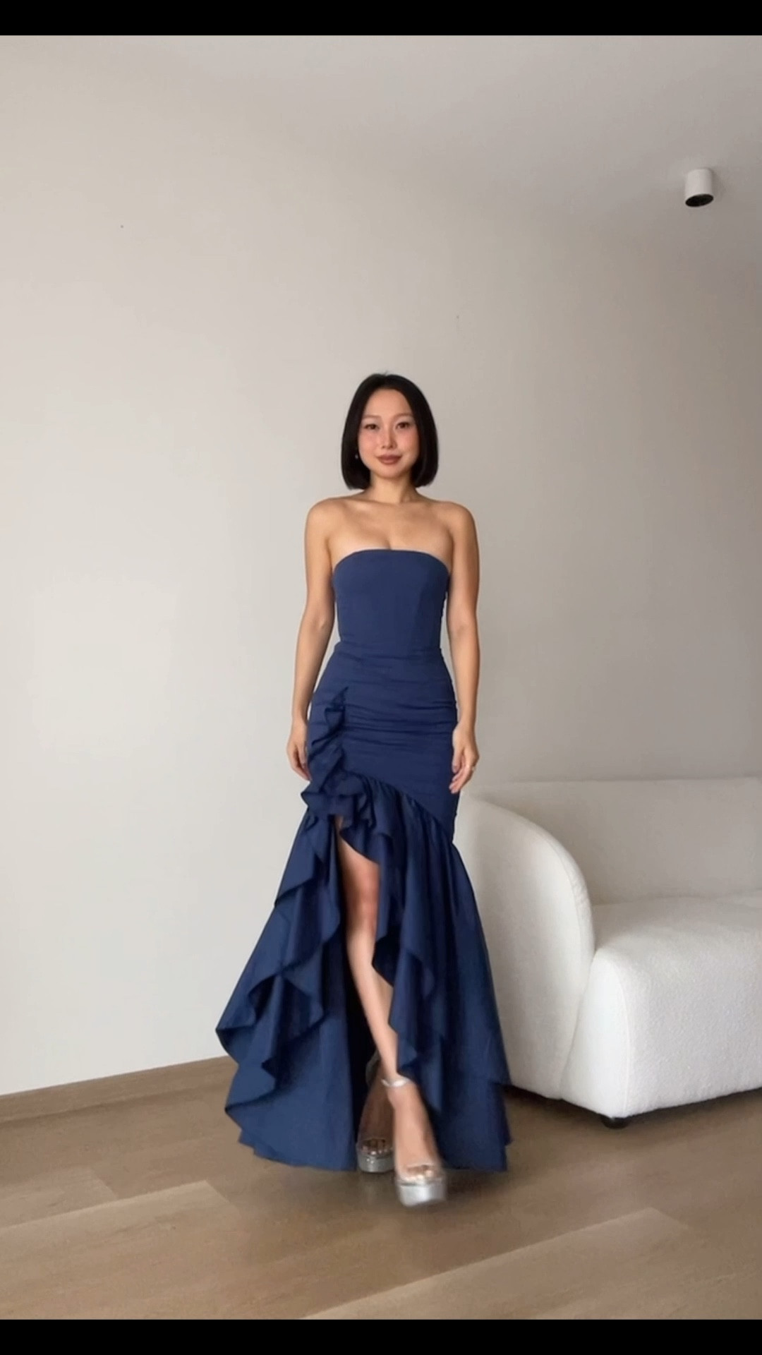 4 valentine-ready main character dresses 💘

a quick try-on of four dresses i’d wear all season: a red corset slit maxi, a navy strapless ruffle maxi, a classic white off-shoulder midi, and a statement bow-back look. perfect for valentine’s date night, galentine’s, birthdays, prom, and any classy dinner.💫



#LTKWedding #LTKootd #LTKValentine