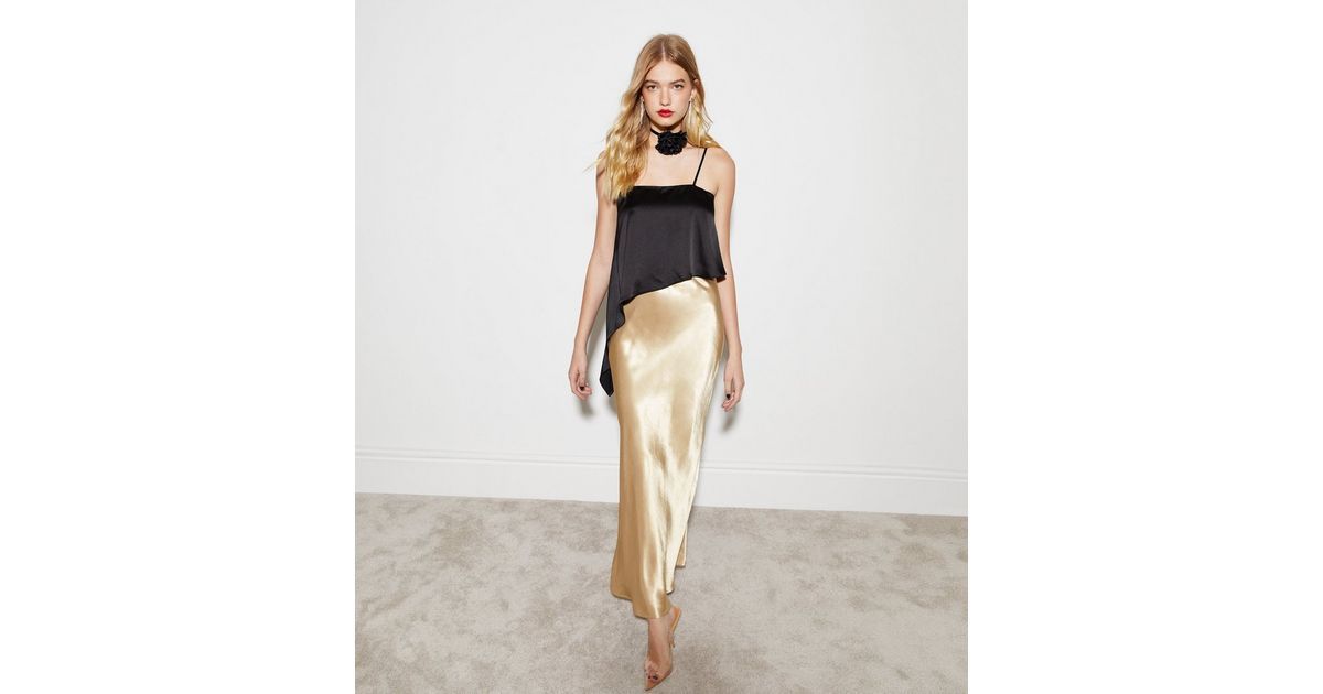 Gold Satin Maxi Skirt
						
						Add to Saved Items
						Remove from Saved Items | New Look (UK)