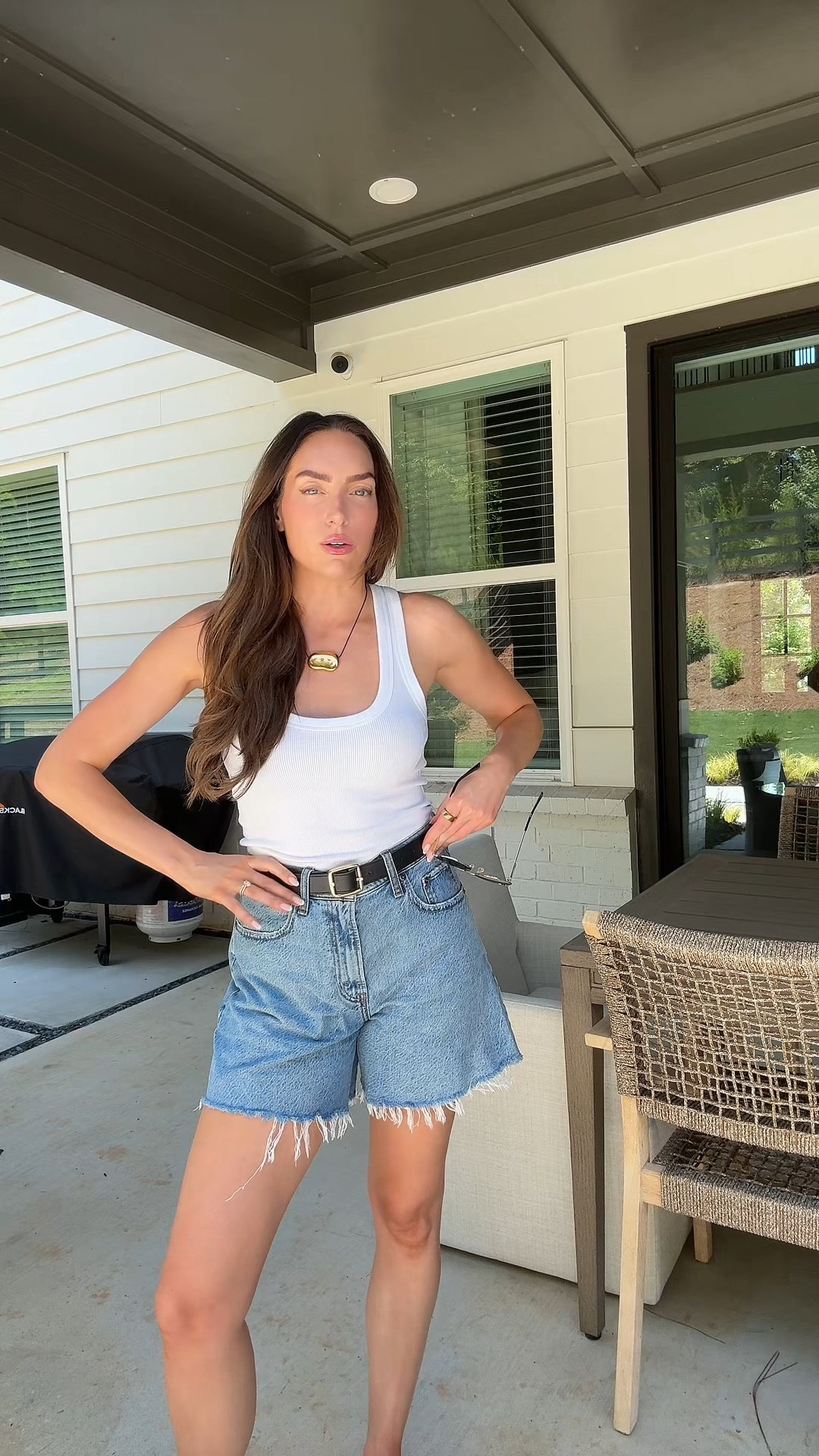 Summer outfit 

Took one size up in the shorts to a 27

#abercrombie #shorts #summer

#LTKSeasonal