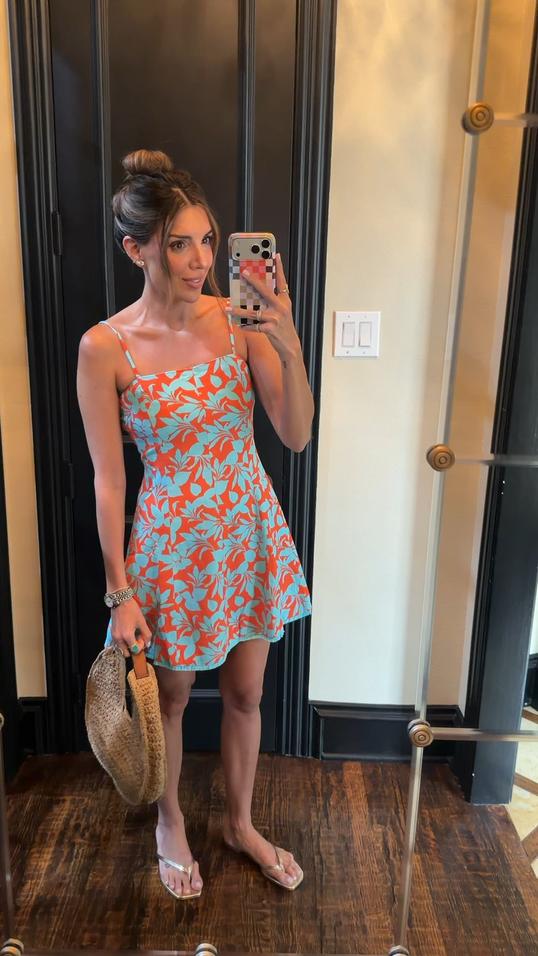 Another designer dupe that exceeded every expectation I had for it! Only thing missing is the sand in my toes lol. I’m sooo ready to wear this on vacation!

dress: size small

Code: MORGANH40

@VICI #vicipartner 

#LTKSwim #LTKootd #LTKTravel