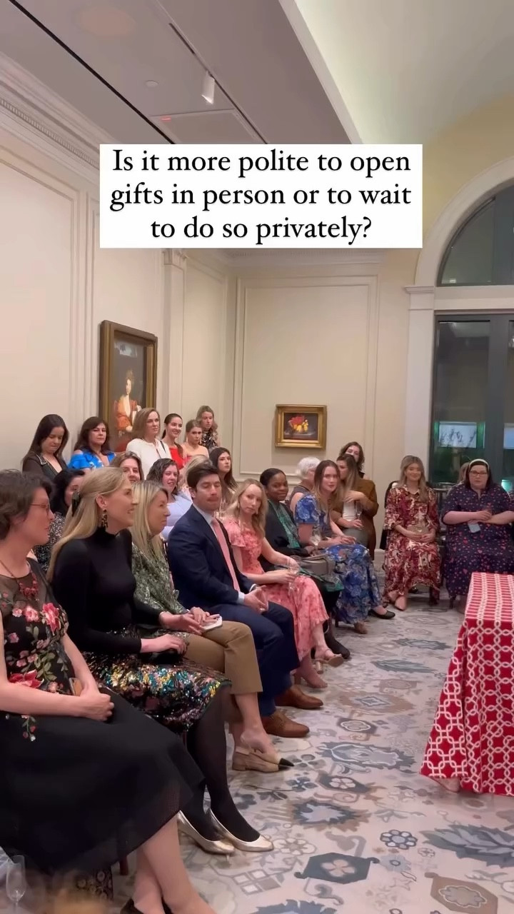 All traditions aside, if you ruled the world, what do you think is the best approach to opening gifts? Do you like to open gifts in person so reactions can be seen in real time?  Or perhaps you prefer privately opening gifts and thanking the giver at another time. 🙏🏻

I could go either way on opening gifts in person or privately, but when it comes to cards, I definitely prefer to read those privately and prefer that others read what I write when I’m not there, too. 💌

dress: @mrselfportrait 
shoes: @badgleymischka 

#etiquette #modernmanners #giftetiquette
