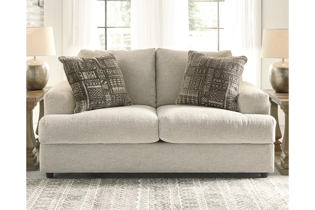 Soletren Loveseat | Ashley Homestore