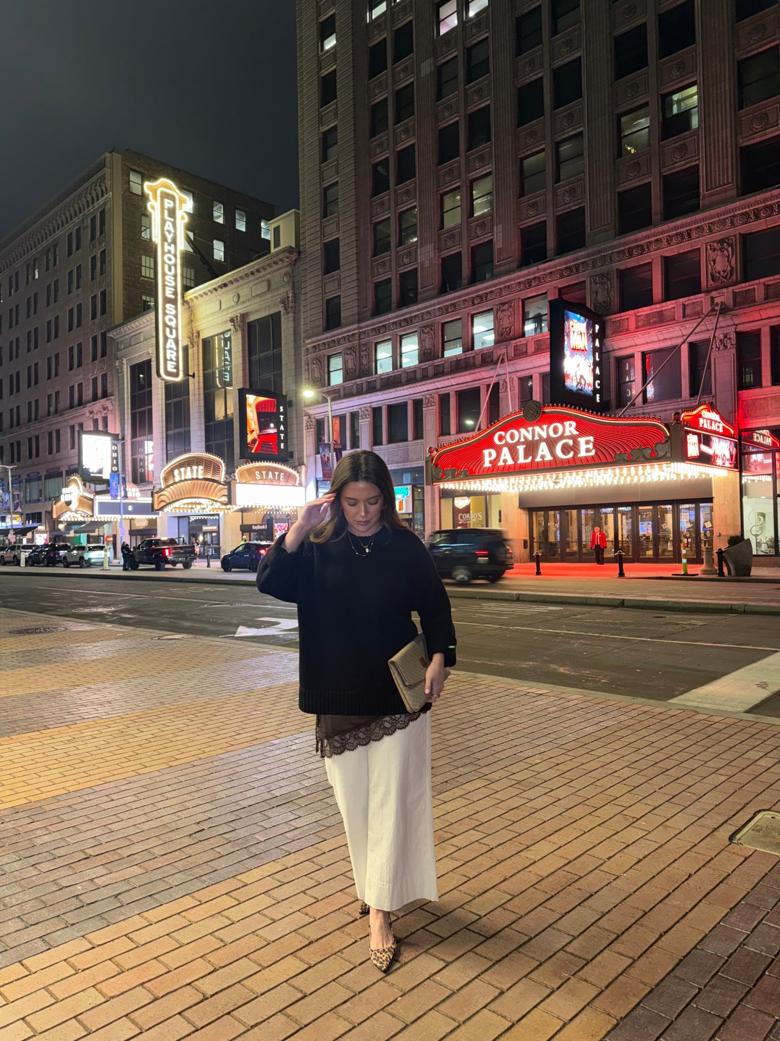 M / asymmetrical tank 
M / sweater 

#LTKootd