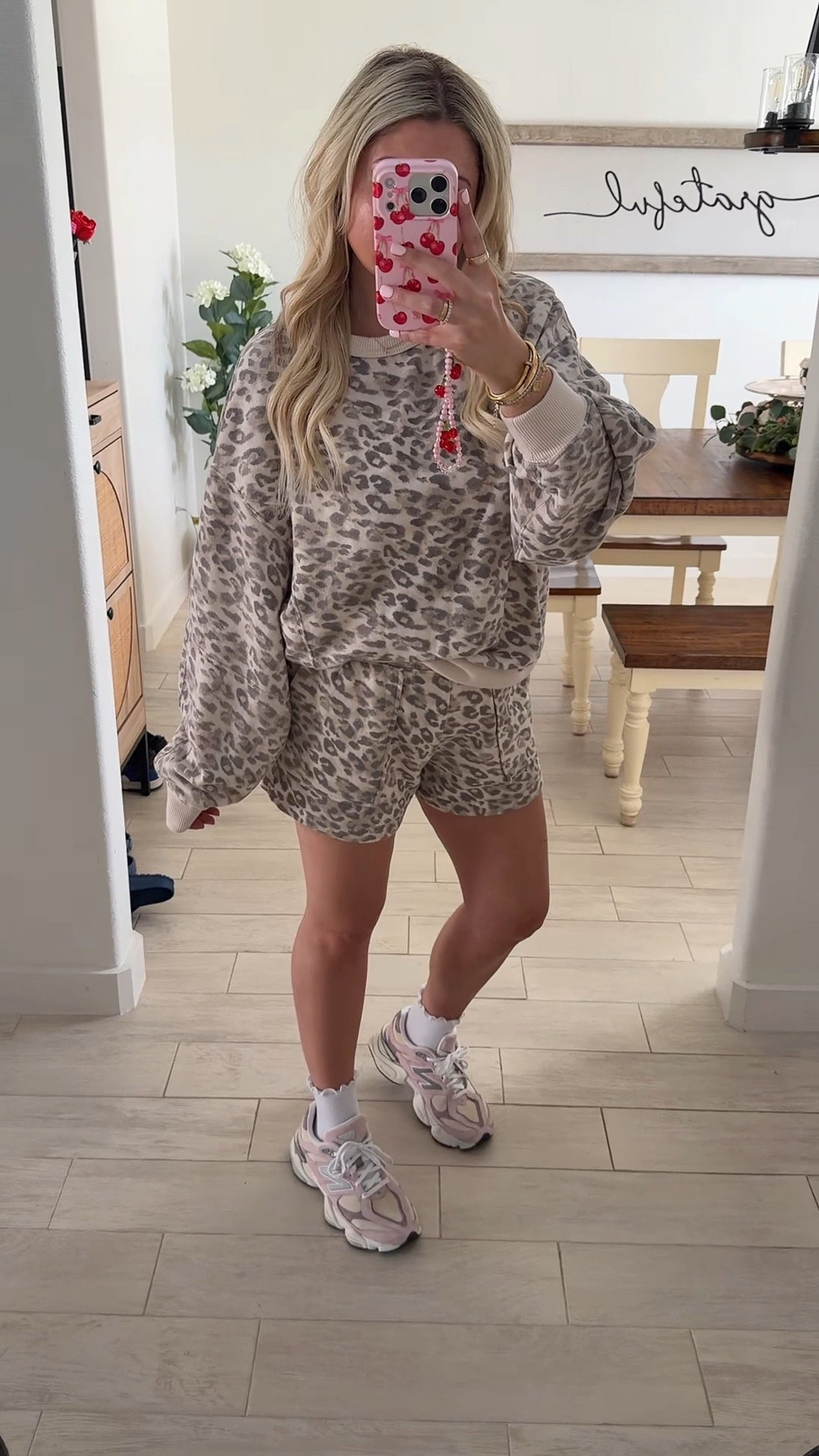 @Aerie leopard matching set on sale
Size small
New balance tts
Spring outfit


#LTKootd #LTKSaleAlert