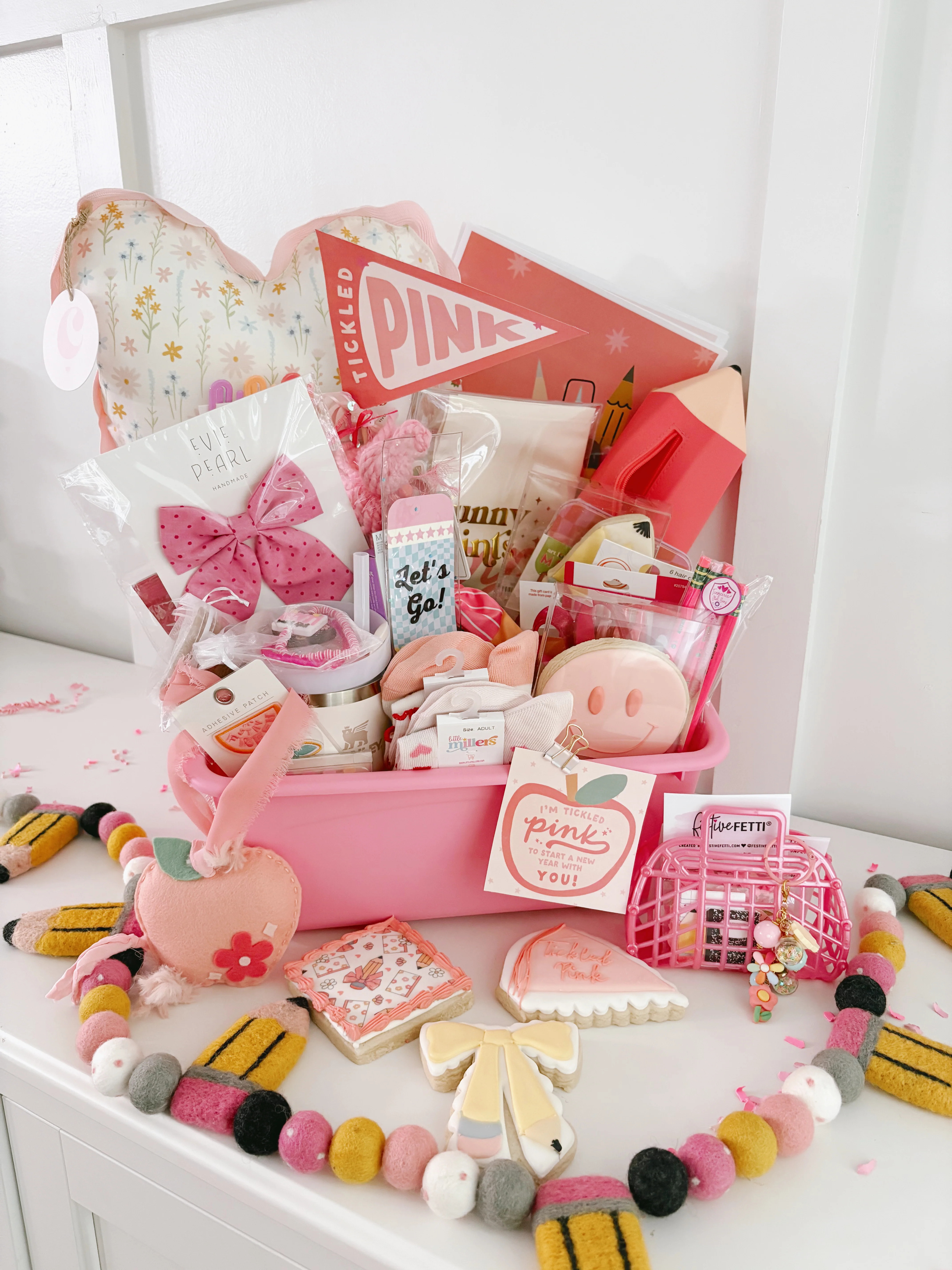 Tickled PINK collection | Printable Gift set | The Letter Vee