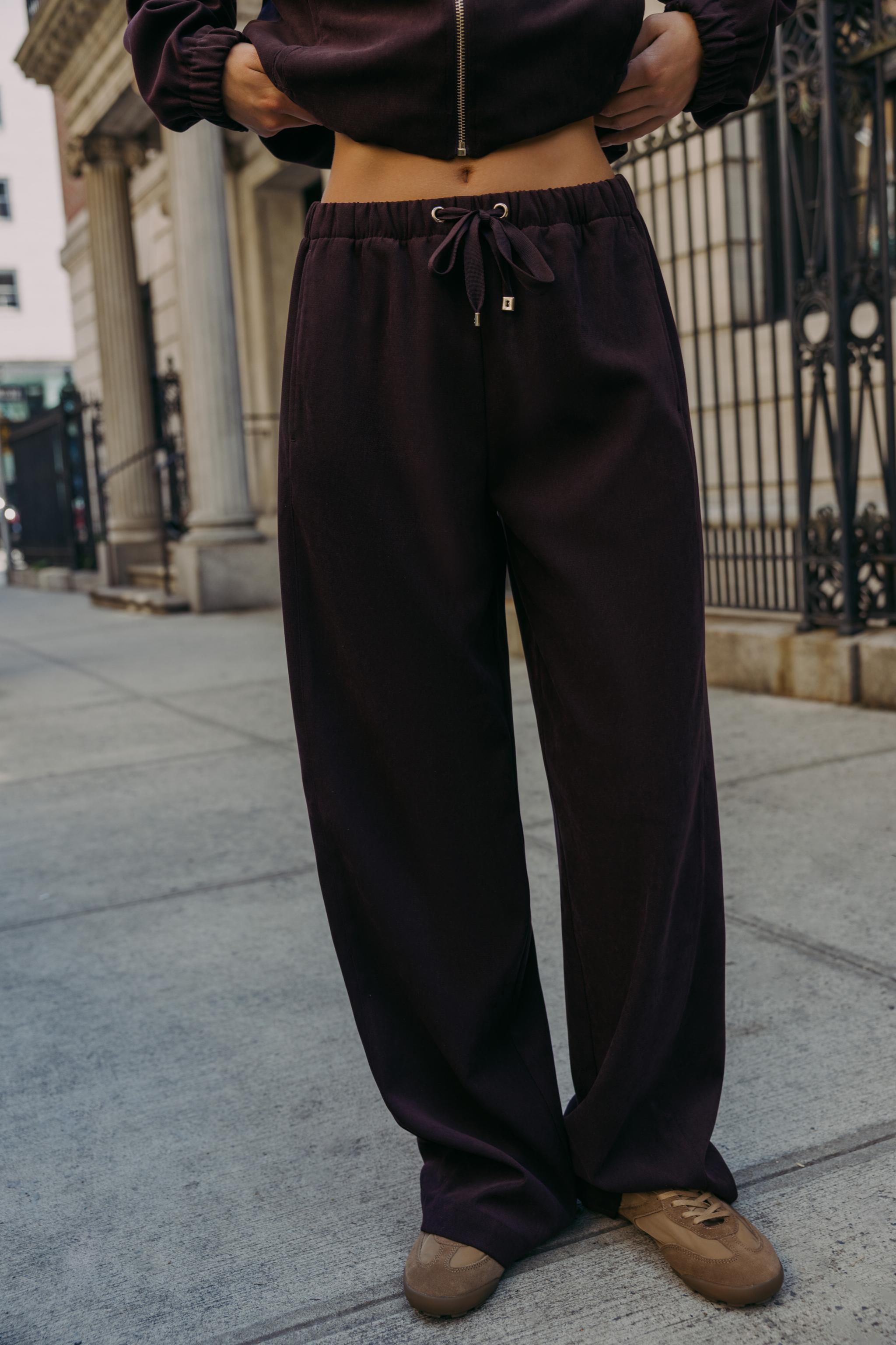 WIDE-LEG TROUSERS | Zara UK
